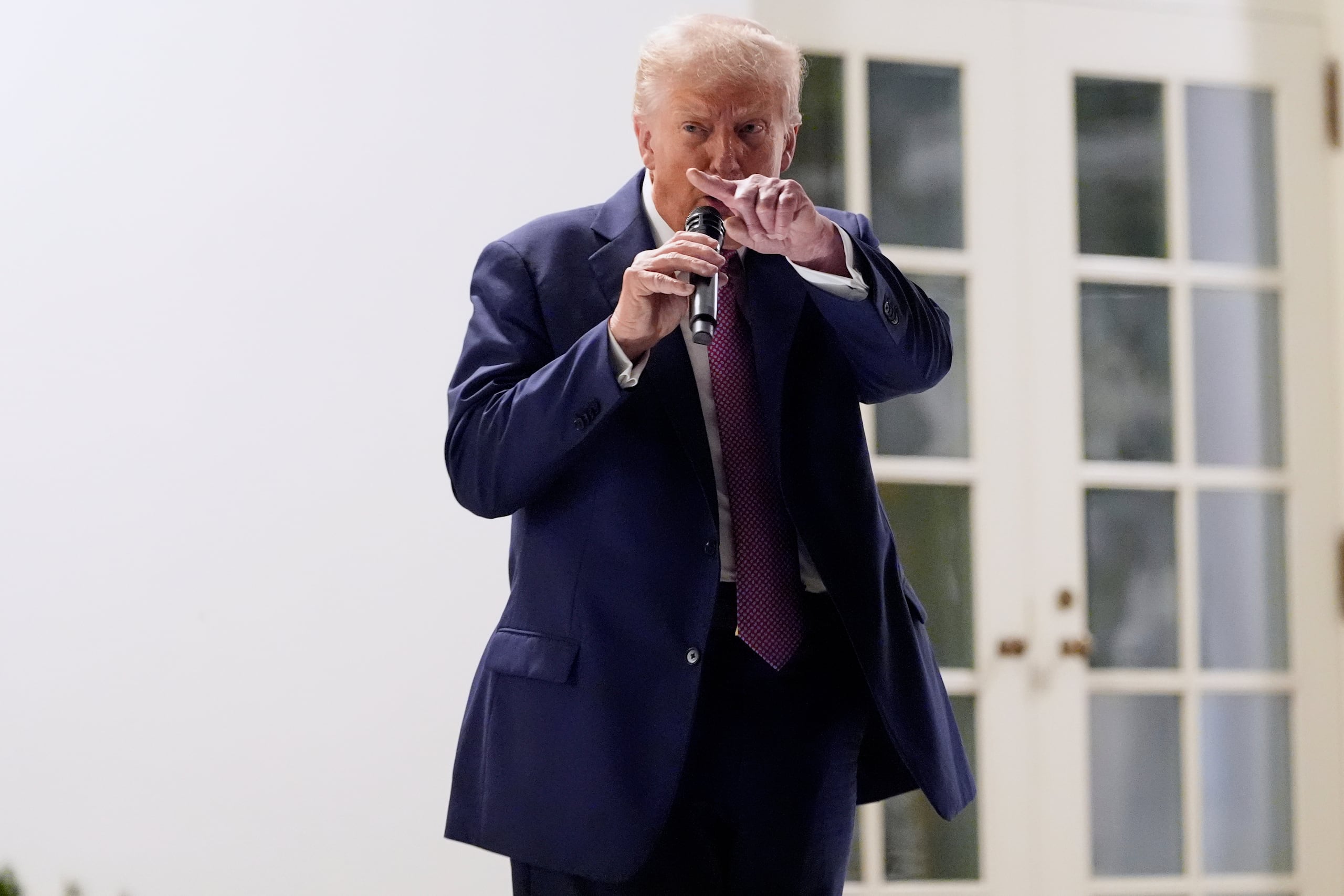 La publicación de Trump es parte de una serie de amenazas por agregar a Chicago a la lista de otras ciudades con gobiernos demócratas que podrían ser el próximo objetivo de una intervención federal en materia de seguridad.