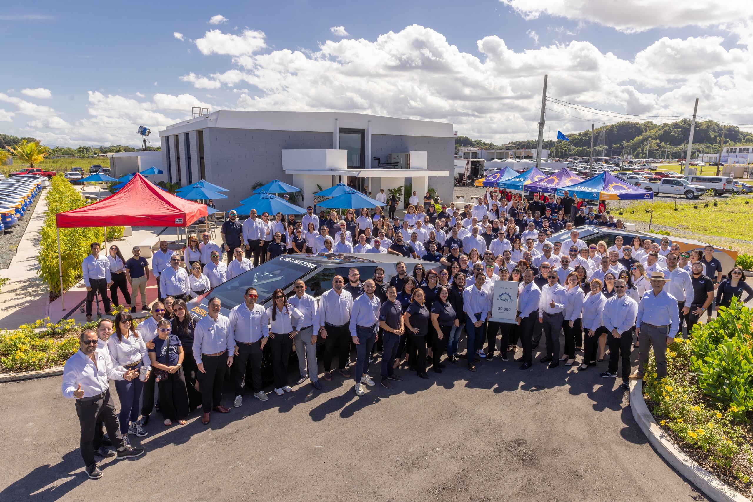 Toos los empleados de WindMar Home han sido parte del triunfo para Puerto Rico y para todos los que creen en el poder de la innovación para transformar vidas.