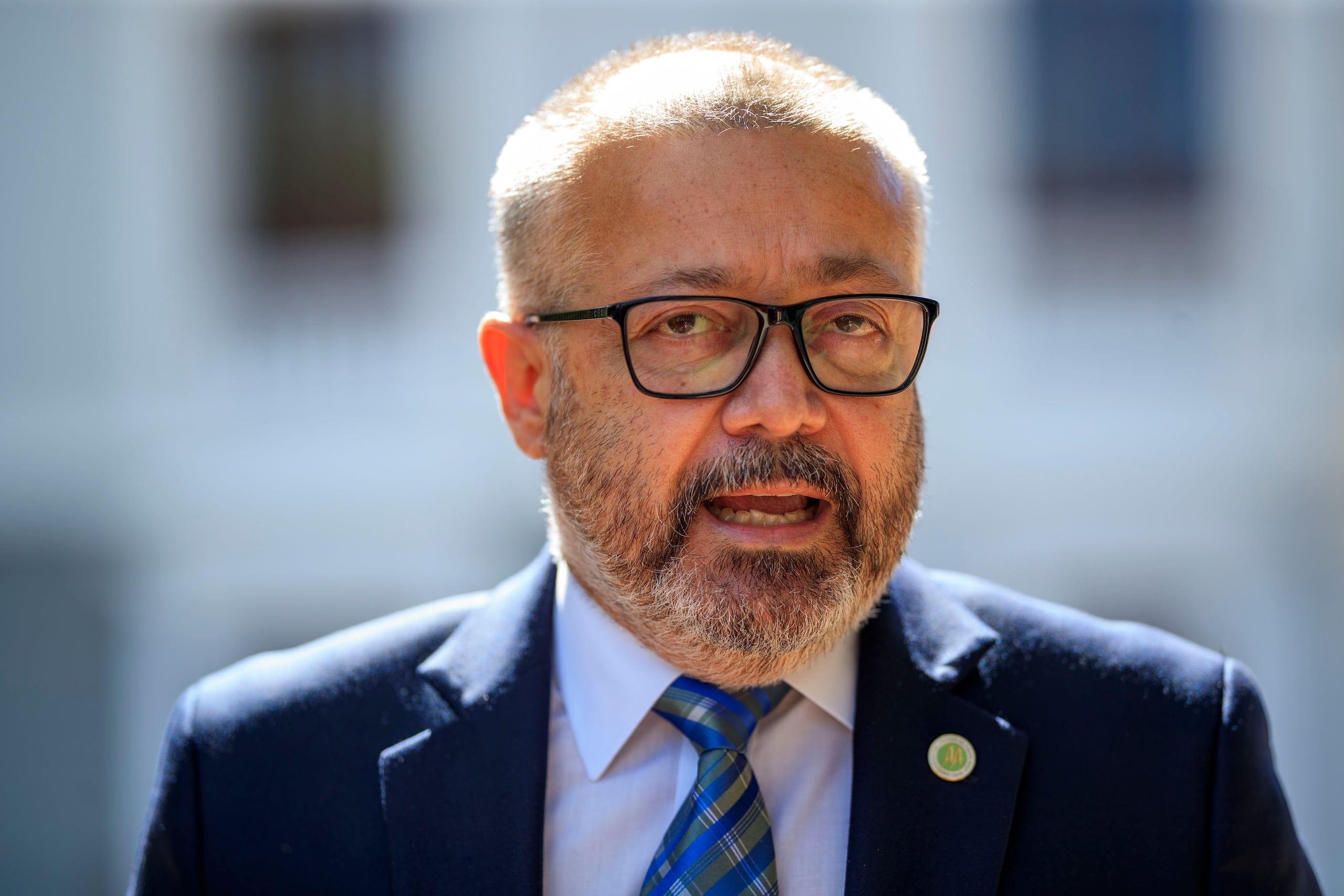 "Cualquier tipo de investigación, vamos a darle la bienvenida porque a la larga, se va a saber la verdad", expresó el alcalde de Ponce, Luis Irizarry Pabón, a horas que trascendiera que, presuntamente, agentes federales visitaron el ayuntamiento del municipio.