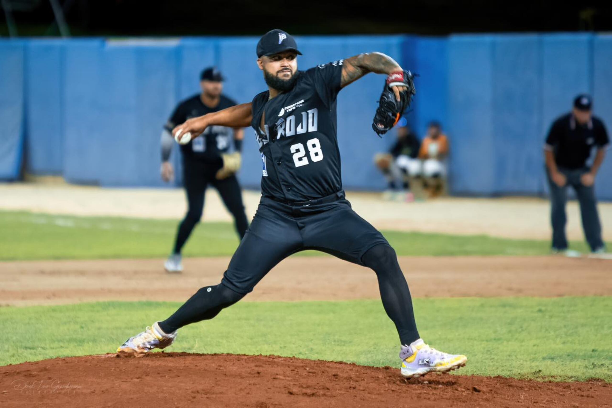 Alex de la Cruz subirá a la loma por los Piratas.