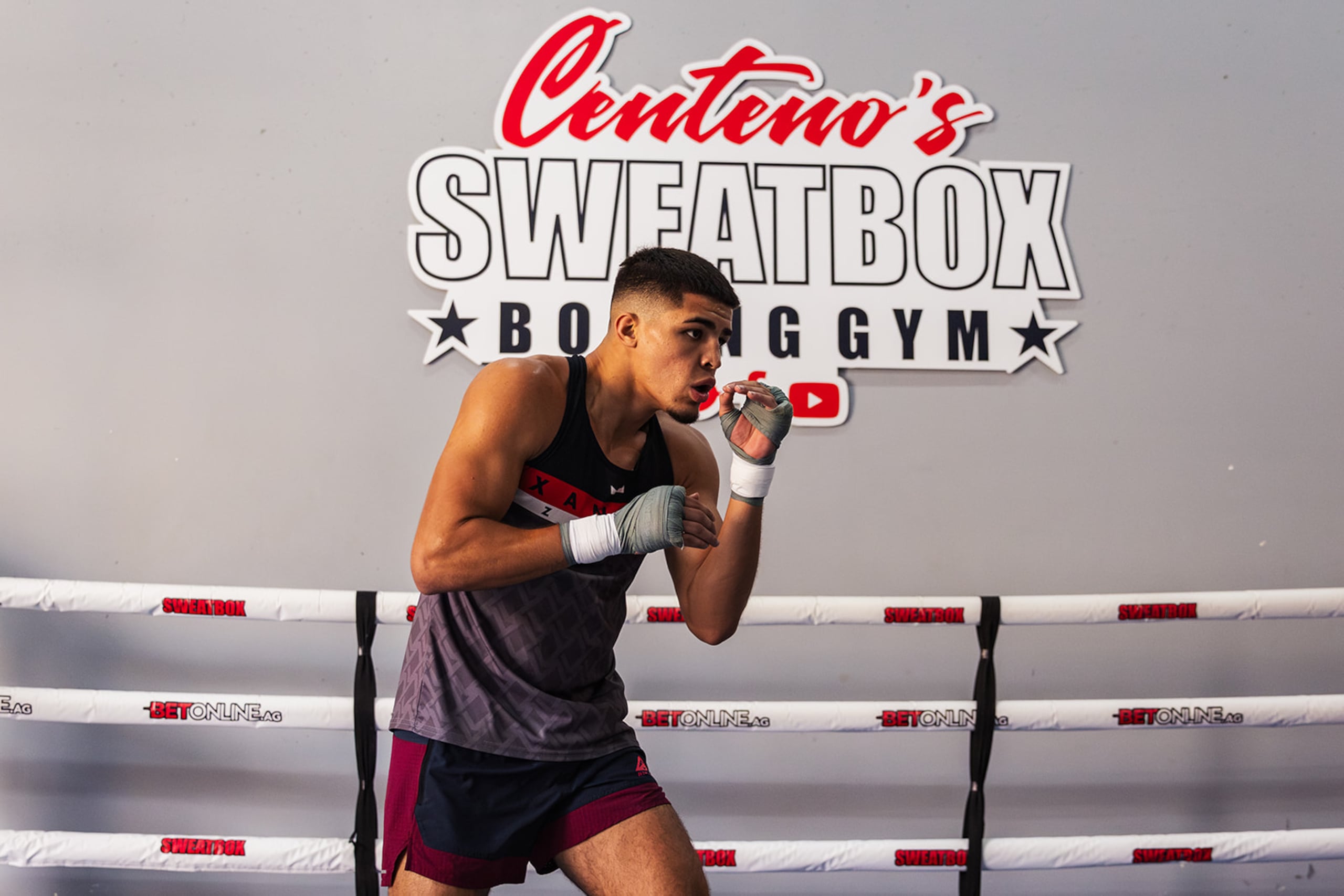 Xander Zayas terminará el 2023 con tres peleas.