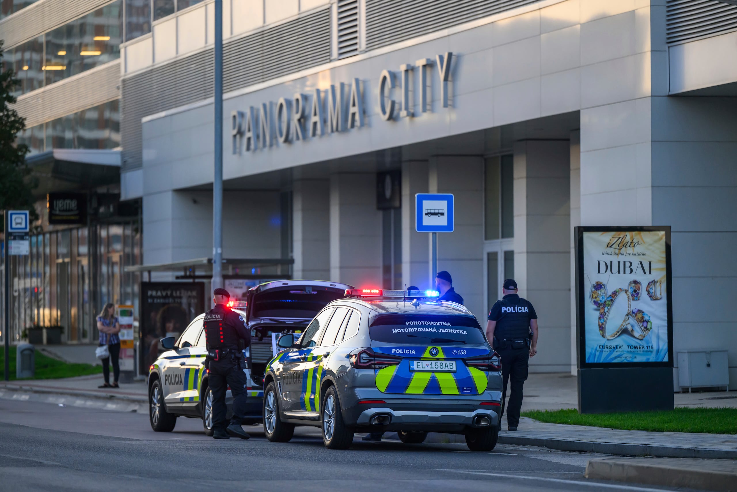 Los expertos planeaban desactivar la bomba de 500 libras.