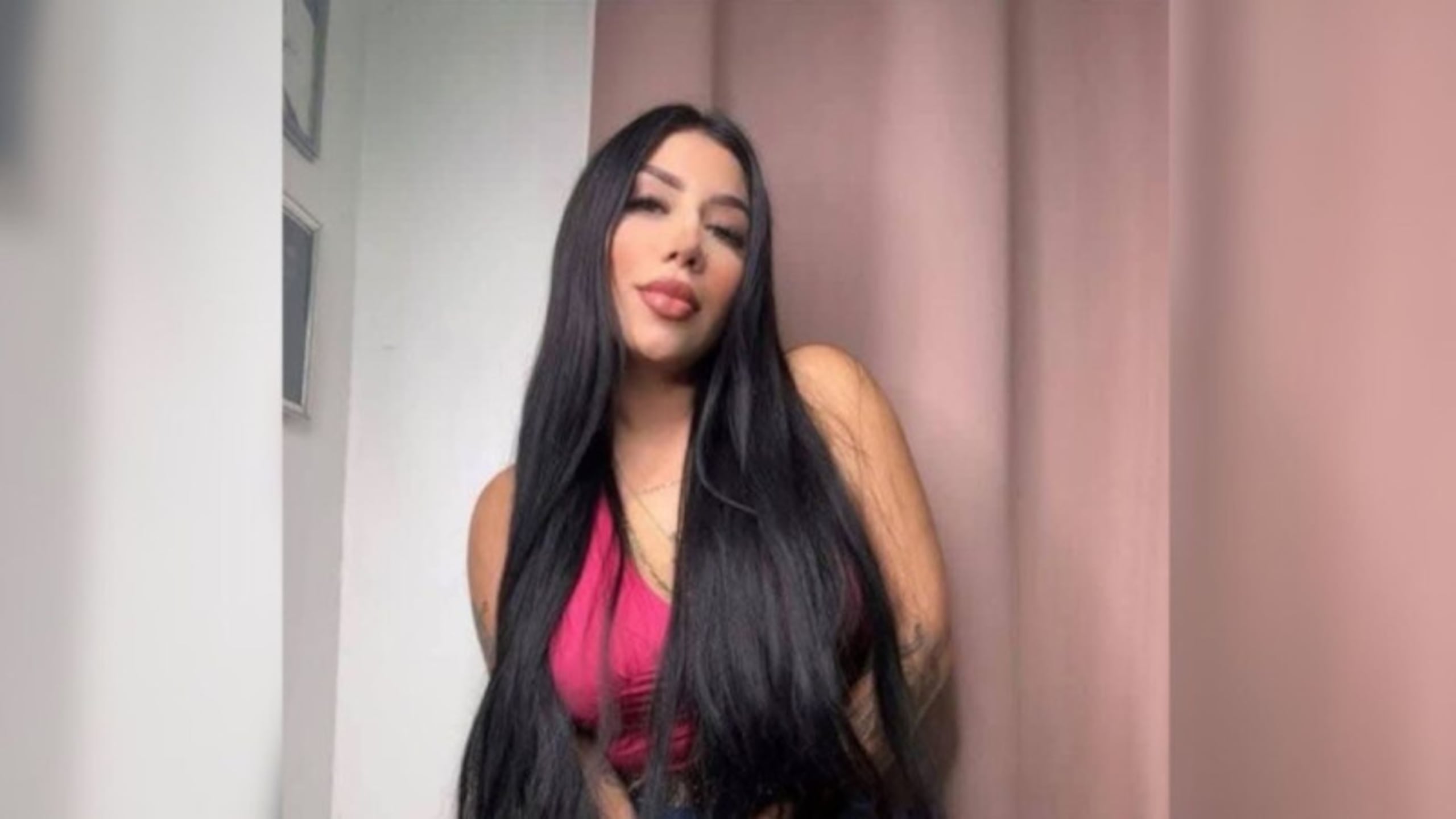 Denisse Reyes, "influencer" mexicana que murió tres días después de realizarse una cirugía estética.