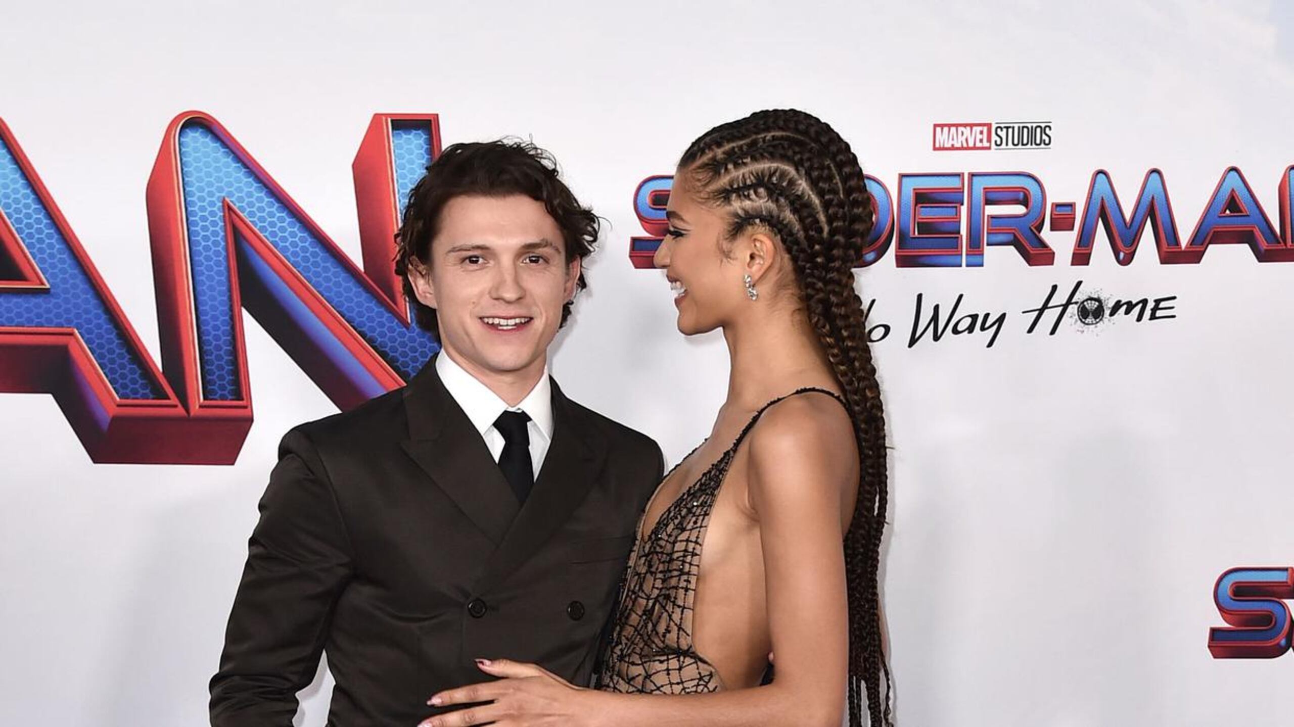 Se desconoce el motivo por el cual Holland y Zendaya no formarán parte de la serie animada.