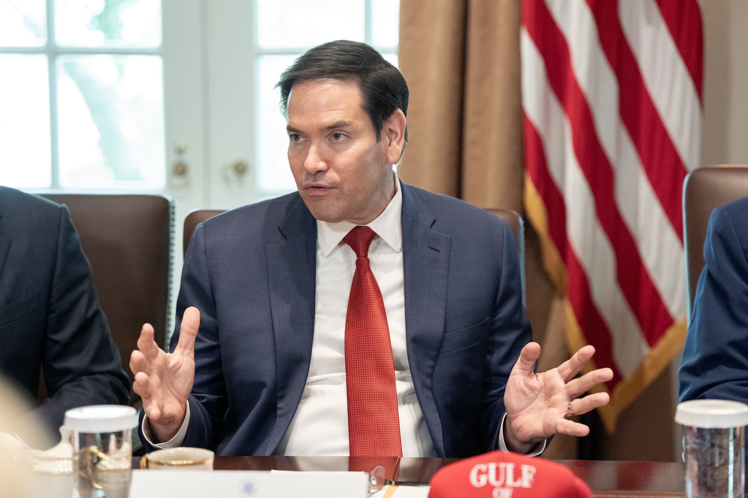 El secretario de Estado Marco Rubio también asumirá, pero de manera interina, la asesoría de seguridad nacional.