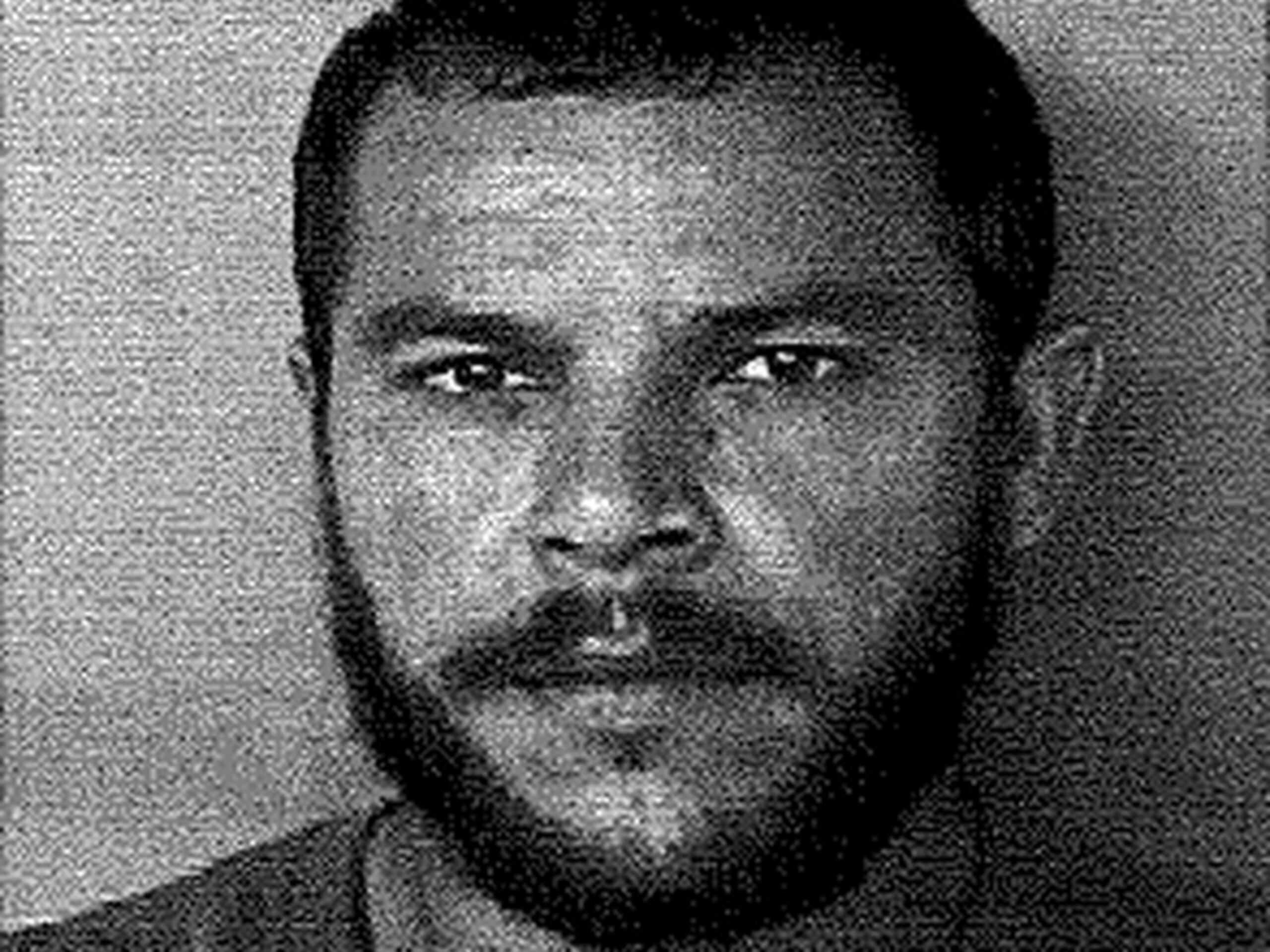 Ficha suministrada por el Negociado de la Policía de Alexis Alicea Torres.