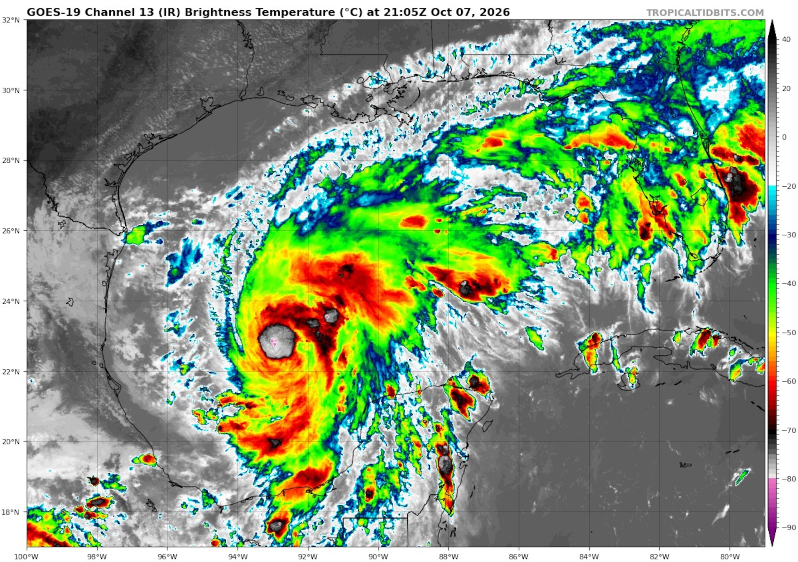 Las condiciones de huracán podrían comenzar a registrarse en sectores bajo vigilancia a última hora del viernes, mientras que los vientos con fuerza de tormenta tropical podrían llegar a las áreas bajo vigilancia a más tardar al mediodía del viernes. (NOAA)
