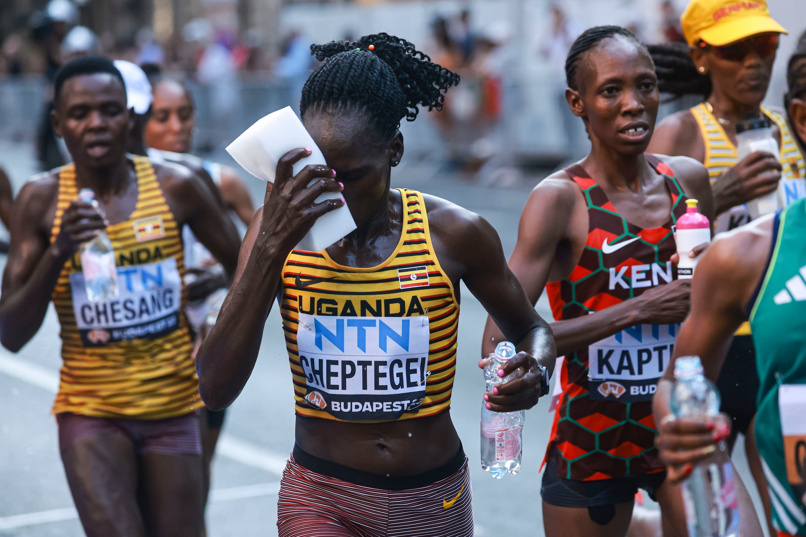 Imagen de archivo de la atleta ugandesa Rebecca Cheptegei durante el Campeonato Mundial de Atletismo en Budapest, Hungría, el 26 de agosto de 2023.