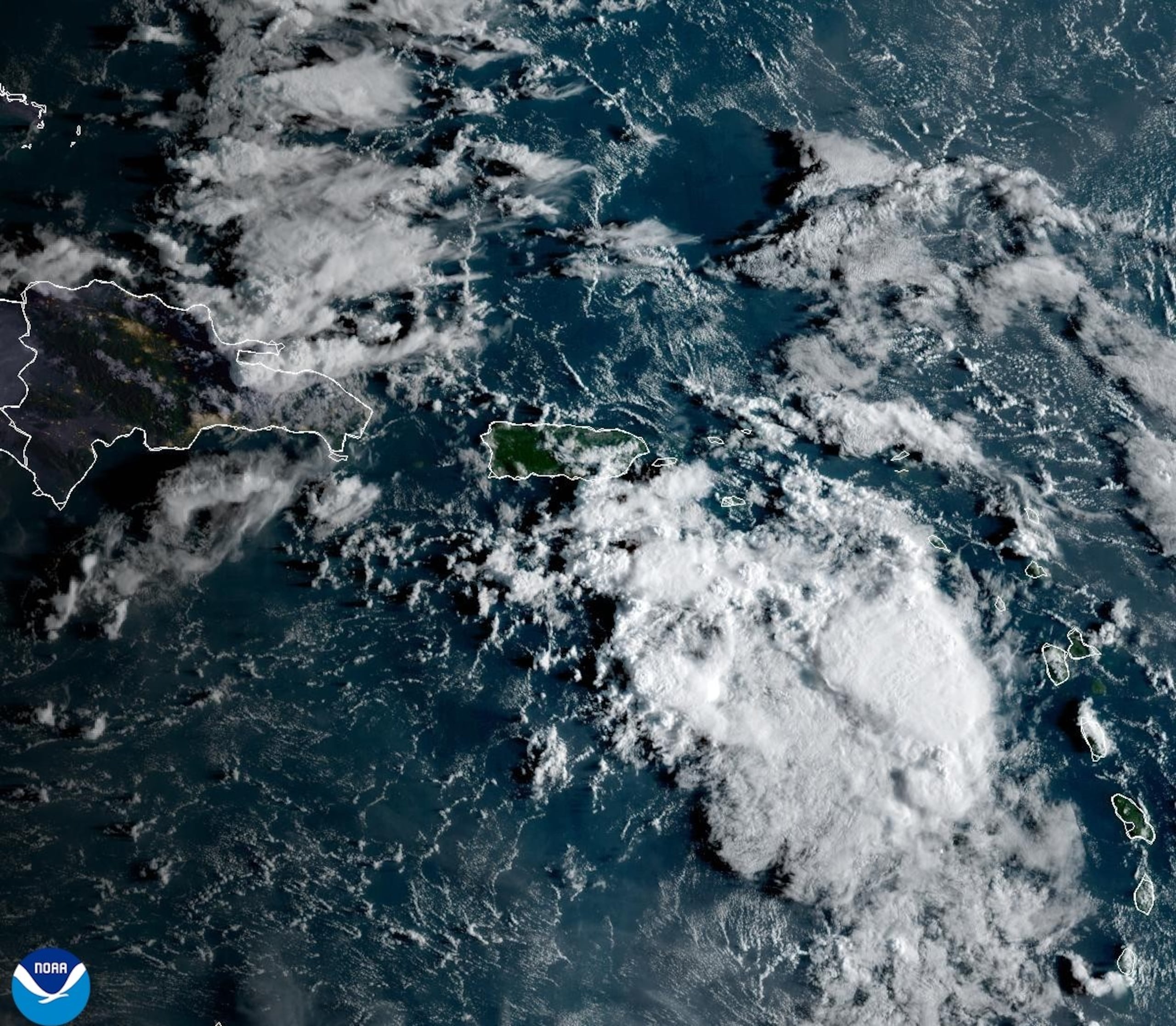 Imagen de satélite de la onda tropical Invest 94L en la mañana del 24 de septiembre de 2024.