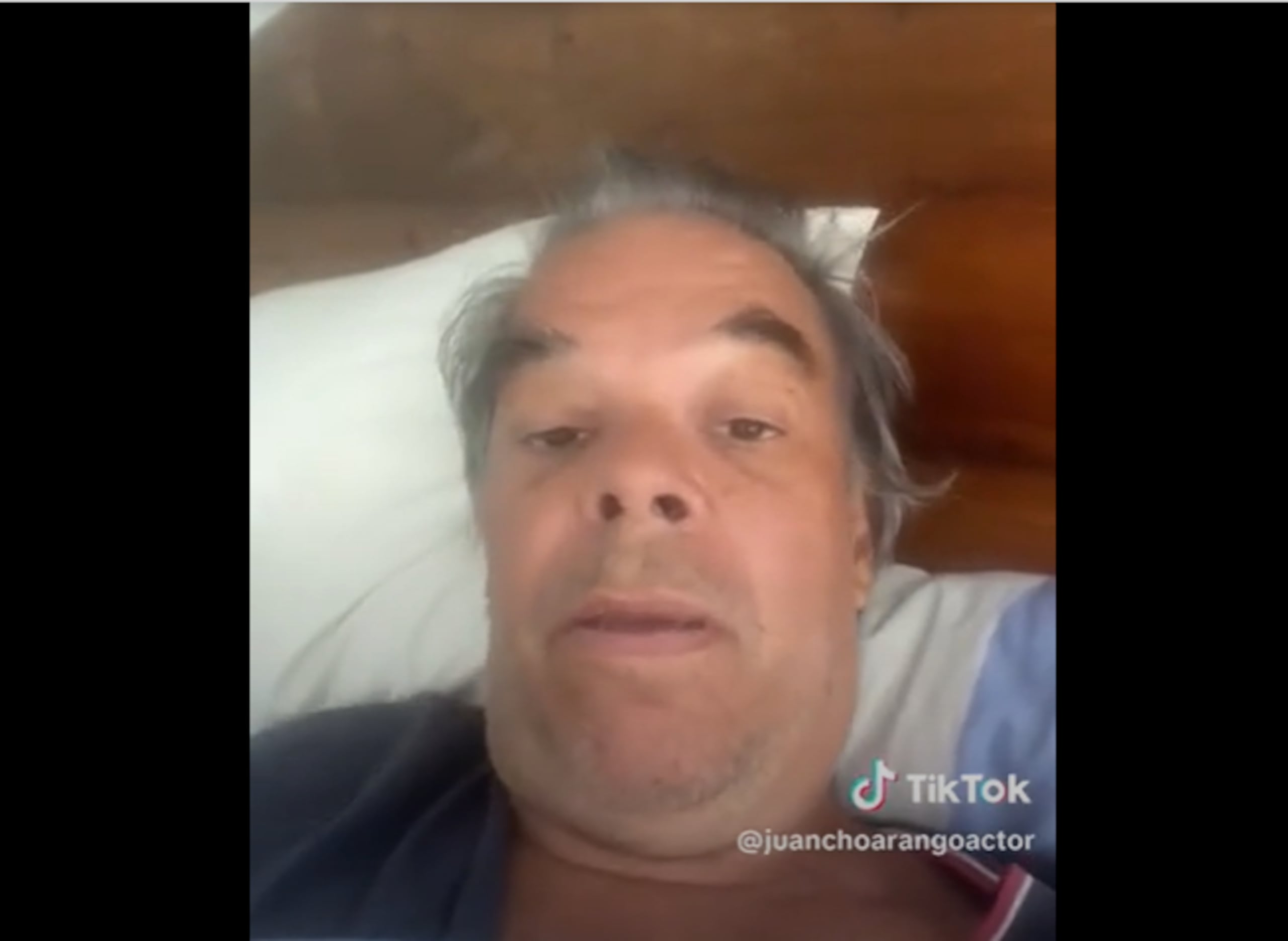 Actor Juan Carlos Arango habla a sus seguidores.