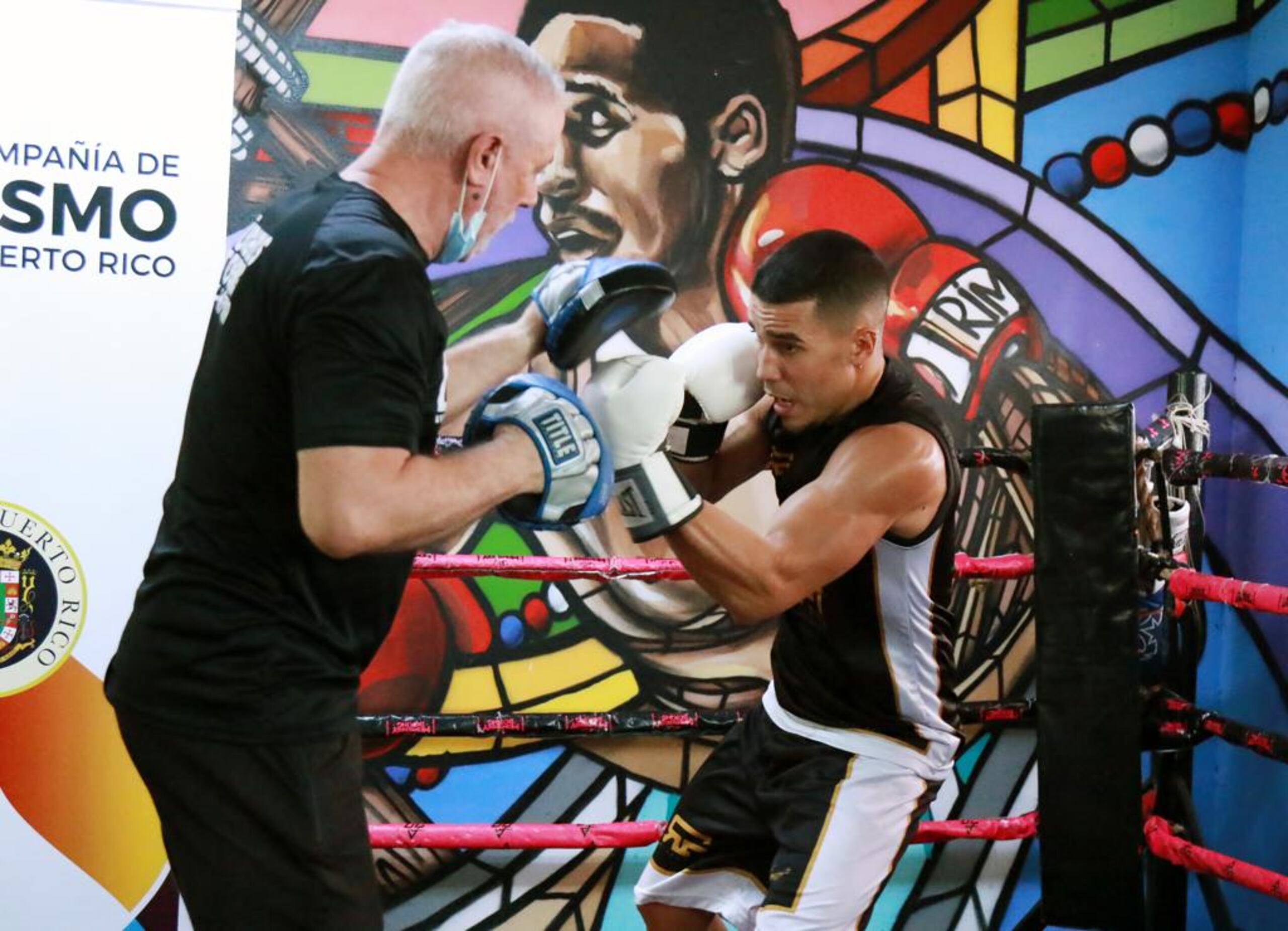 Néstor Bravo persigue conquistar el vacante cetro Intercontinental de la Asociación Mundial de Boxeo (AMB).