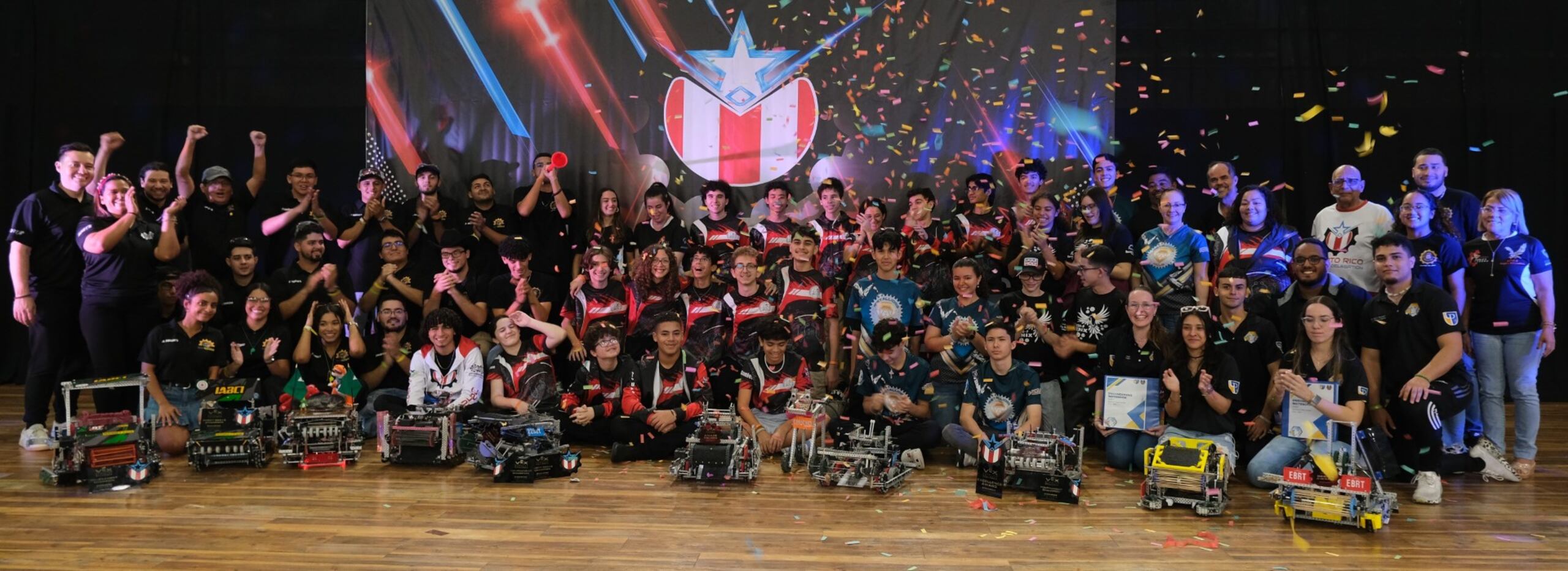 Sesenta y  cuatro niños y jóvenes puertorriqueños distribuidos en 10 equipos escolares y universitarios irán a la competencia internacional en Texas.