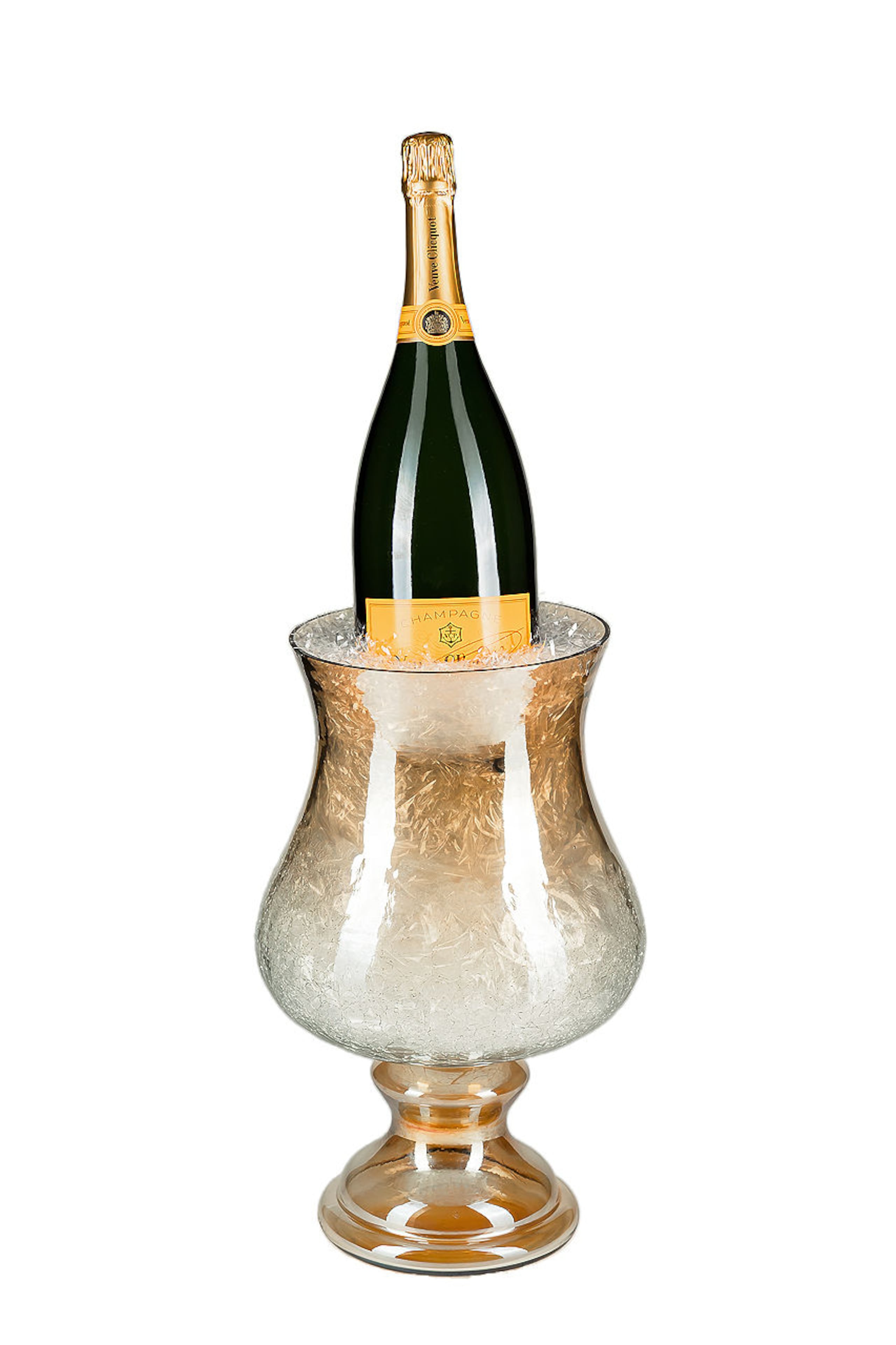 Atractiva base en cristal con Champagne Veuve Clicquot Brut 1.5 litro.