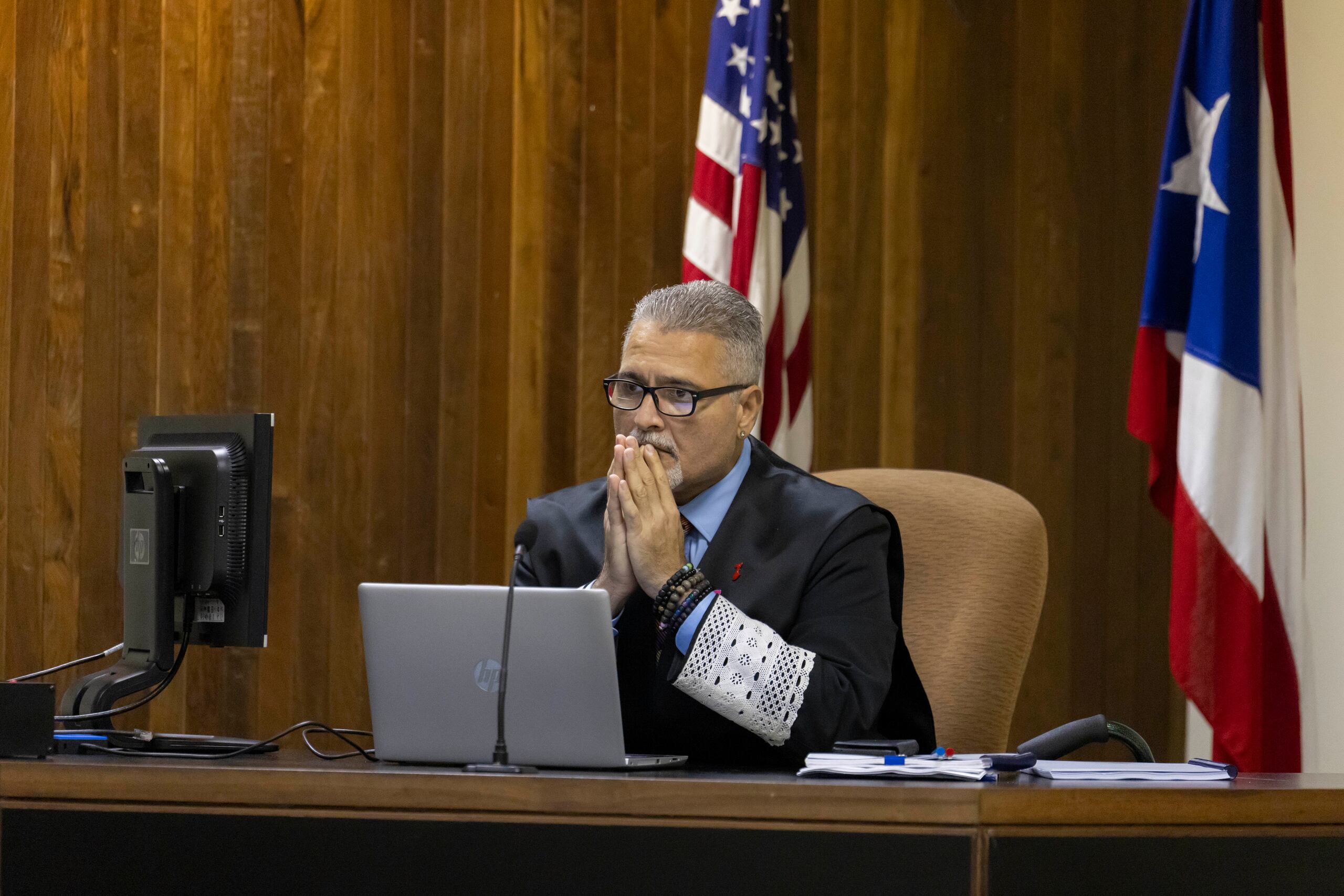 El juez Anthony Cuevas Ramos atiende la controversia entre Daddy Yankee y su esposa.