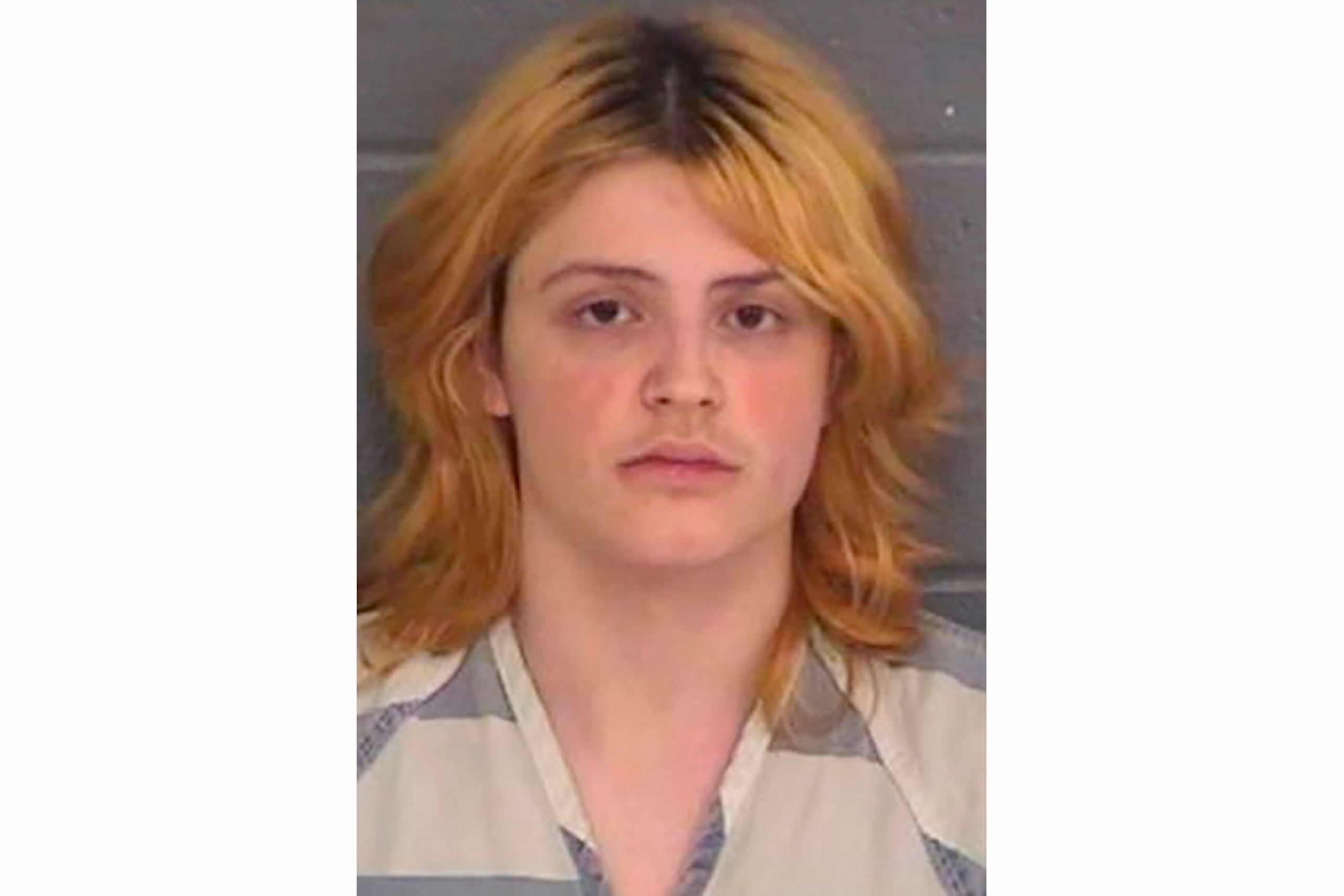 Colt Gray, de 14 años, está acusado de abrir fuego con un rifle semiautomático estilo AR-15 en una escuela secundaria de la ciudad de Winder, en el estado de Georgia, donde dos maestros y dos estudiantes murieron, y nueve personas más resultaron heridas.