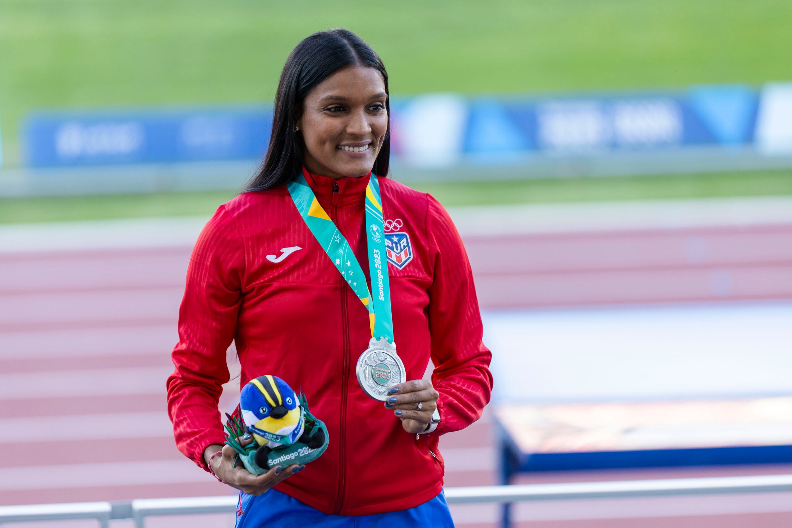 Alysbeth Félix hizo historia en los pasados Juegos Panamericanos al convertirse en la primera mujer del atletismo boricua en ganar una medalla en la historia de la justa hemisférica.