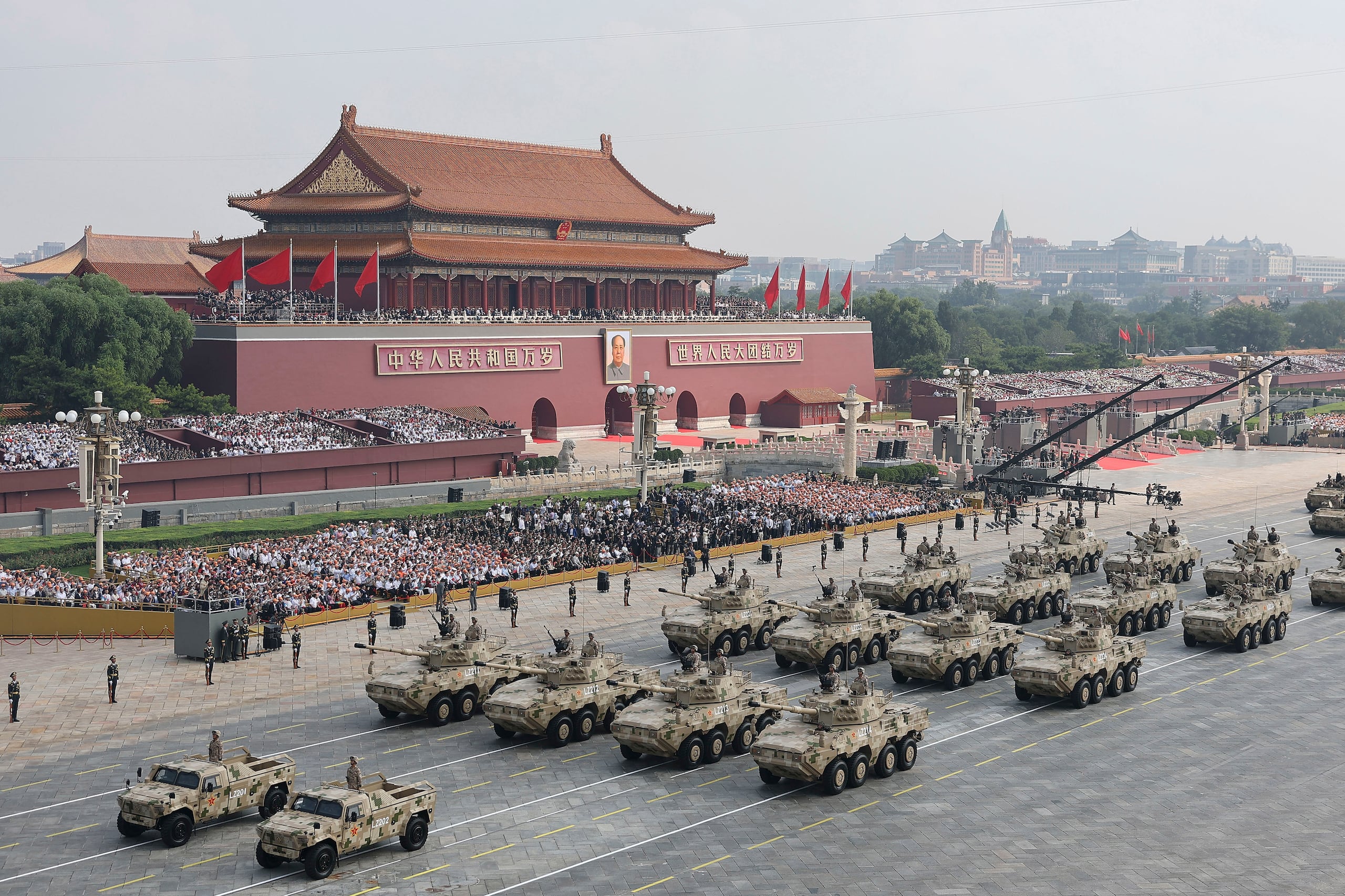 China exhibe sus nuevas armas