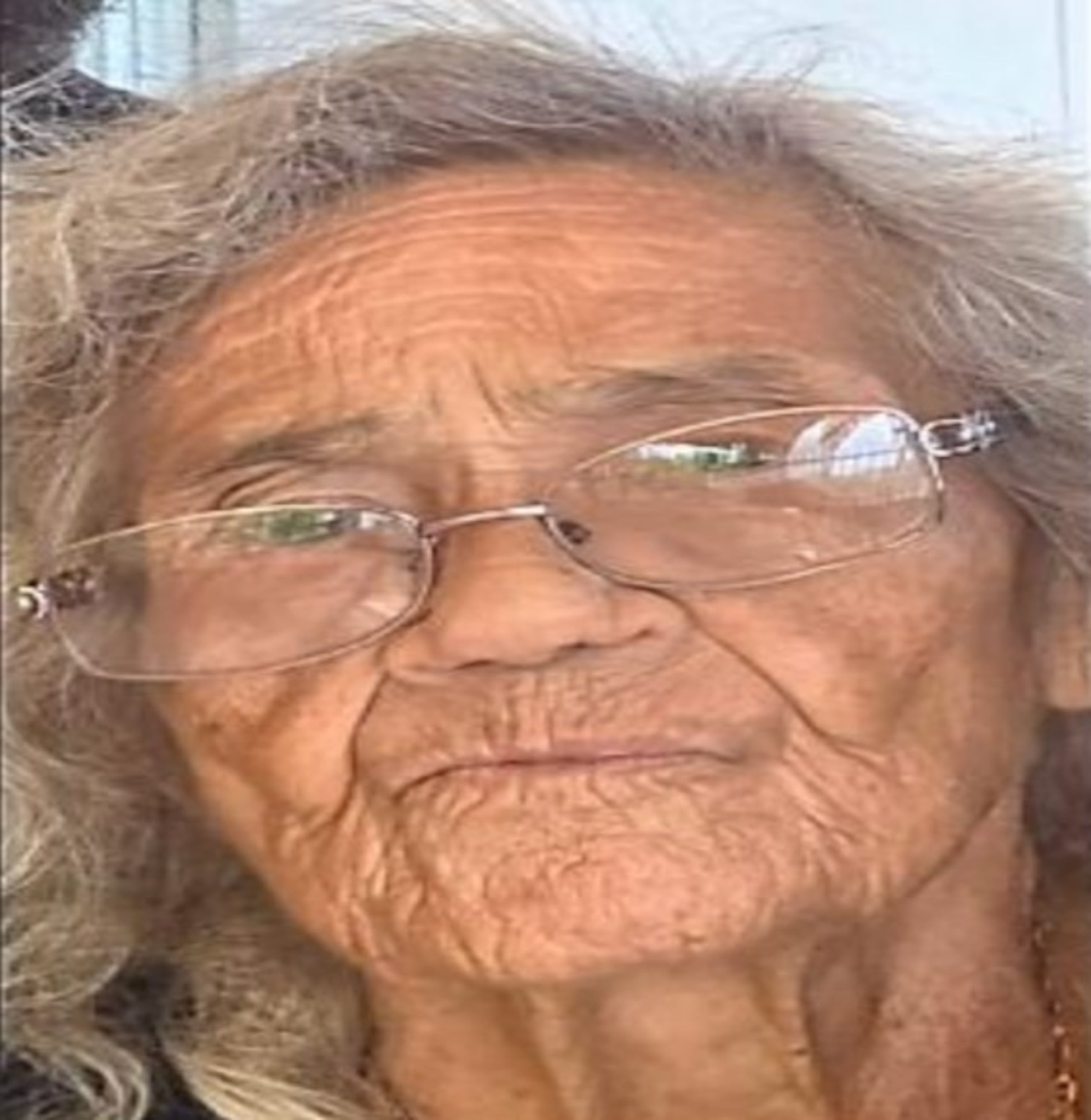 Las autoridades indicaron que la Santa Crespo Candelaria padece de demencia, por lo que su localización rápida es crucial.