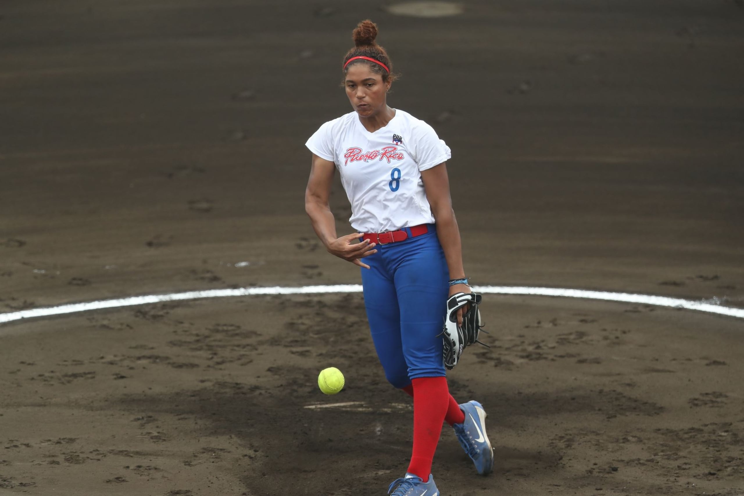 La jugadora Aleisha Ocasio en el terreno. (Suministrada)