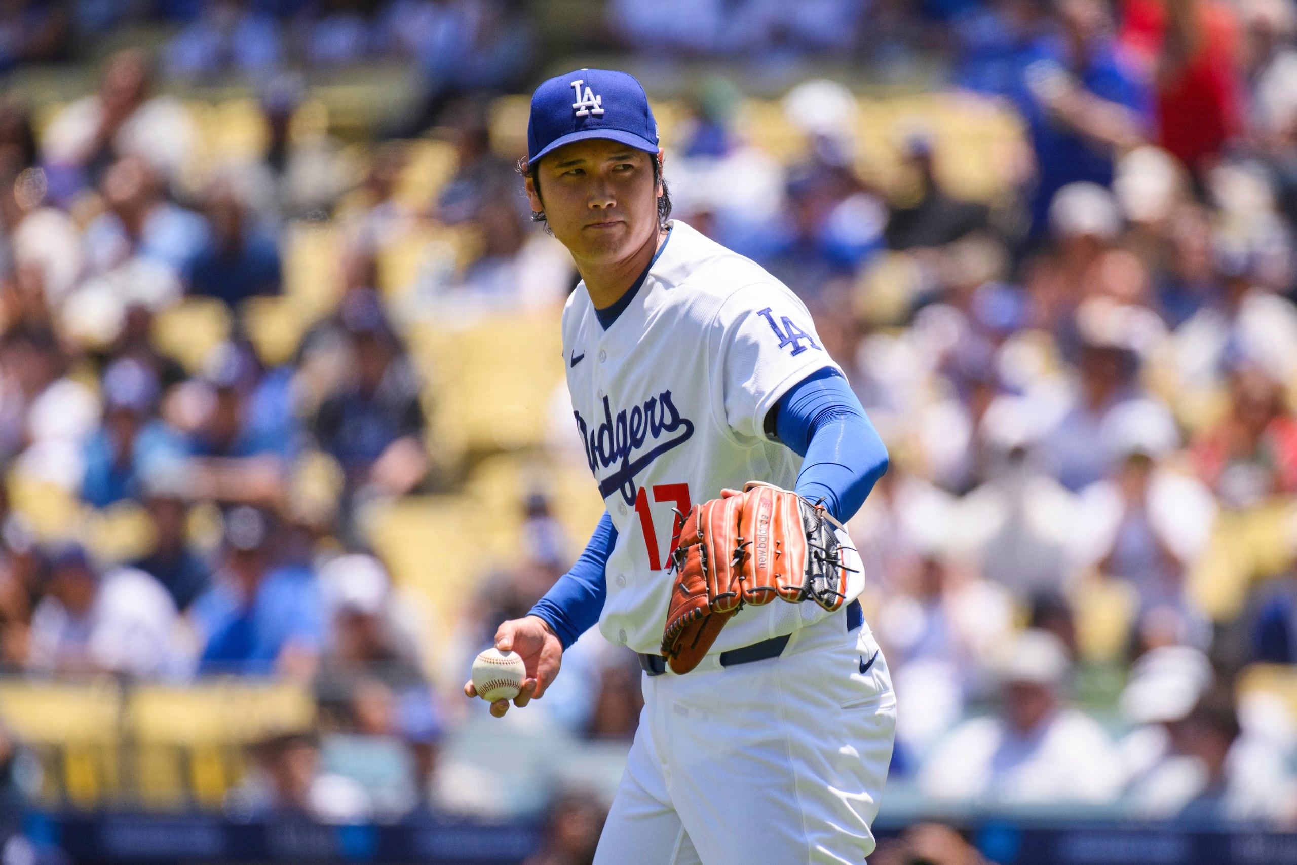 Shohei Ohtani en el montículo durante un juego de los Dodgers de Los Ángeles esta temporada en las Grandes Ligas.