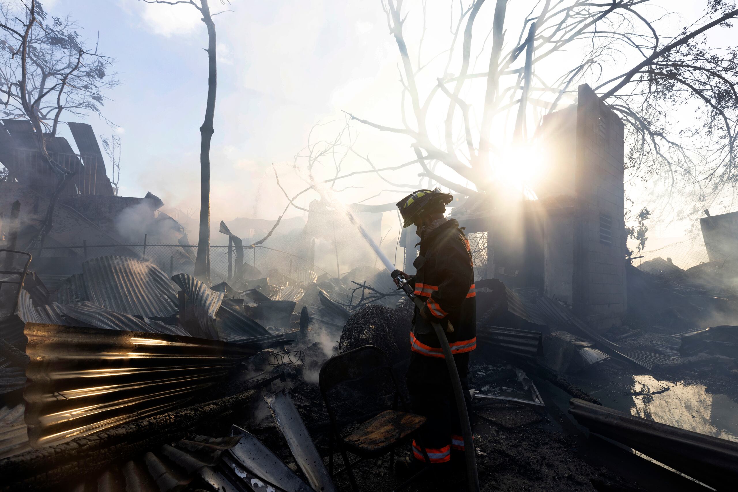 El jefe de Bomberos rechazó también alegaciones de Nogales Molinelli de que, en la agencia, “por intrusión de la política partidista” hay personas en posiciones de mando sin tener la preparación y la capacidad.