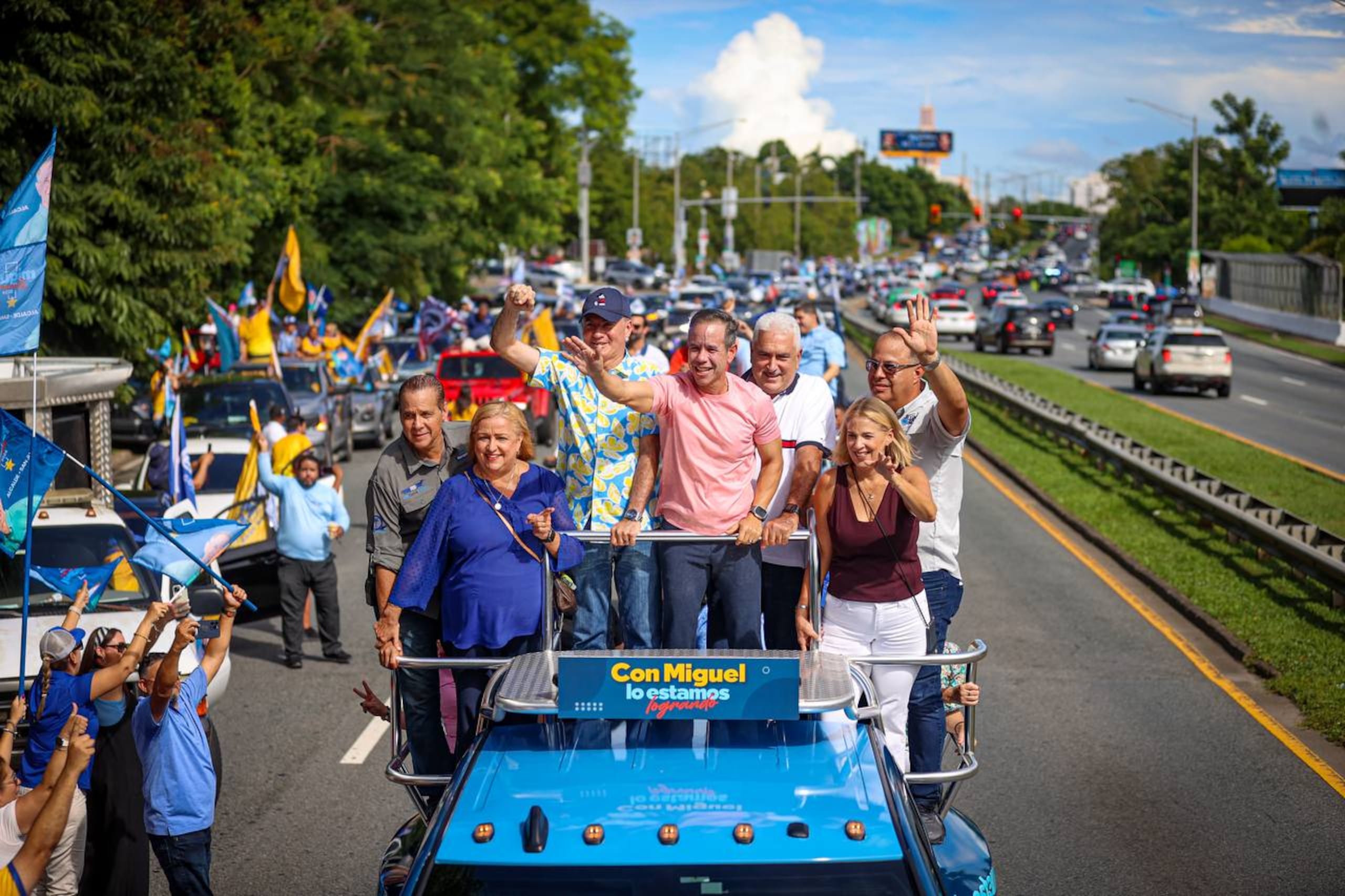 El alcalde Miguel Romero durante su cierre de campaña.