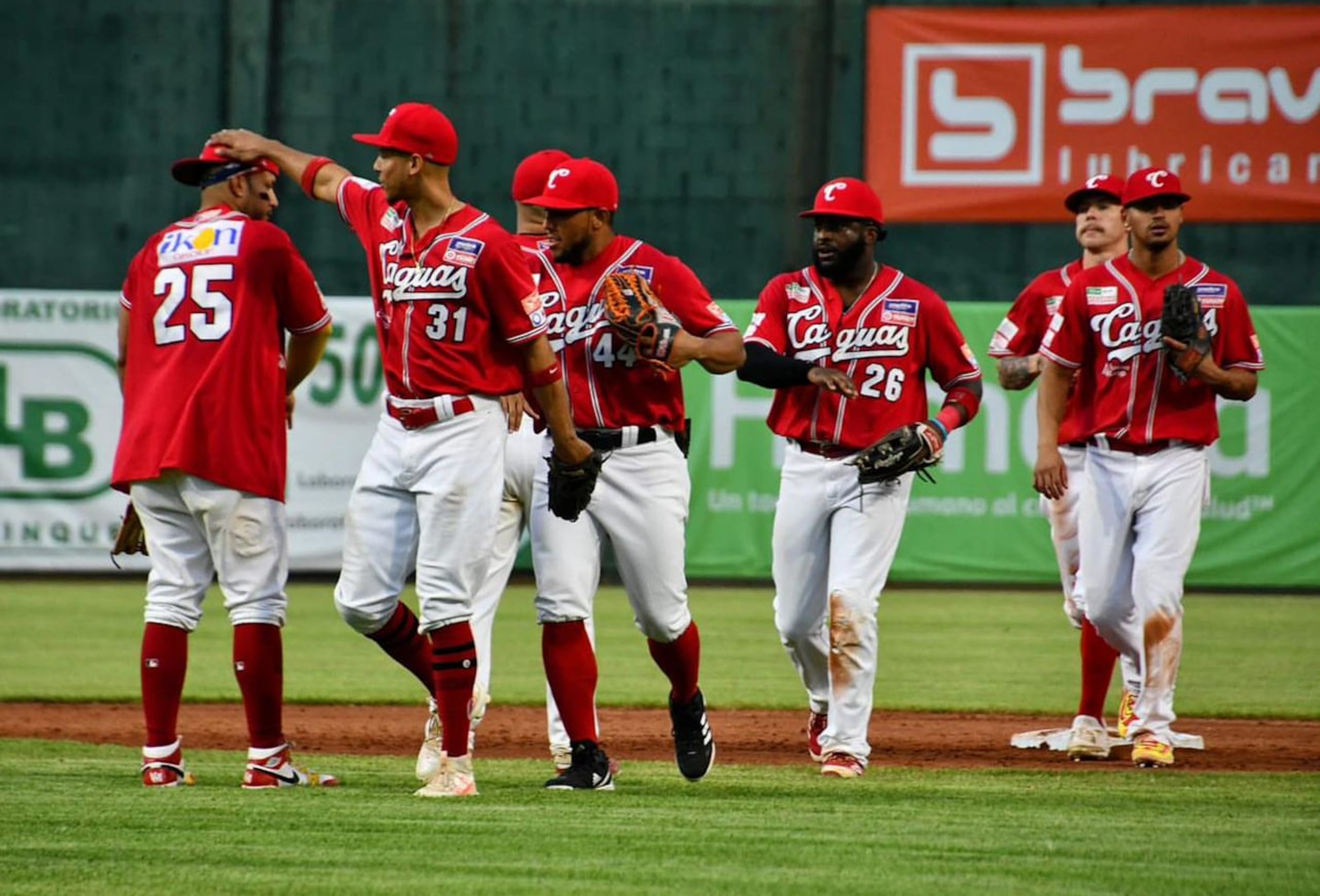 Caguas poncha su boleto a la postemporada de la LBPRC.