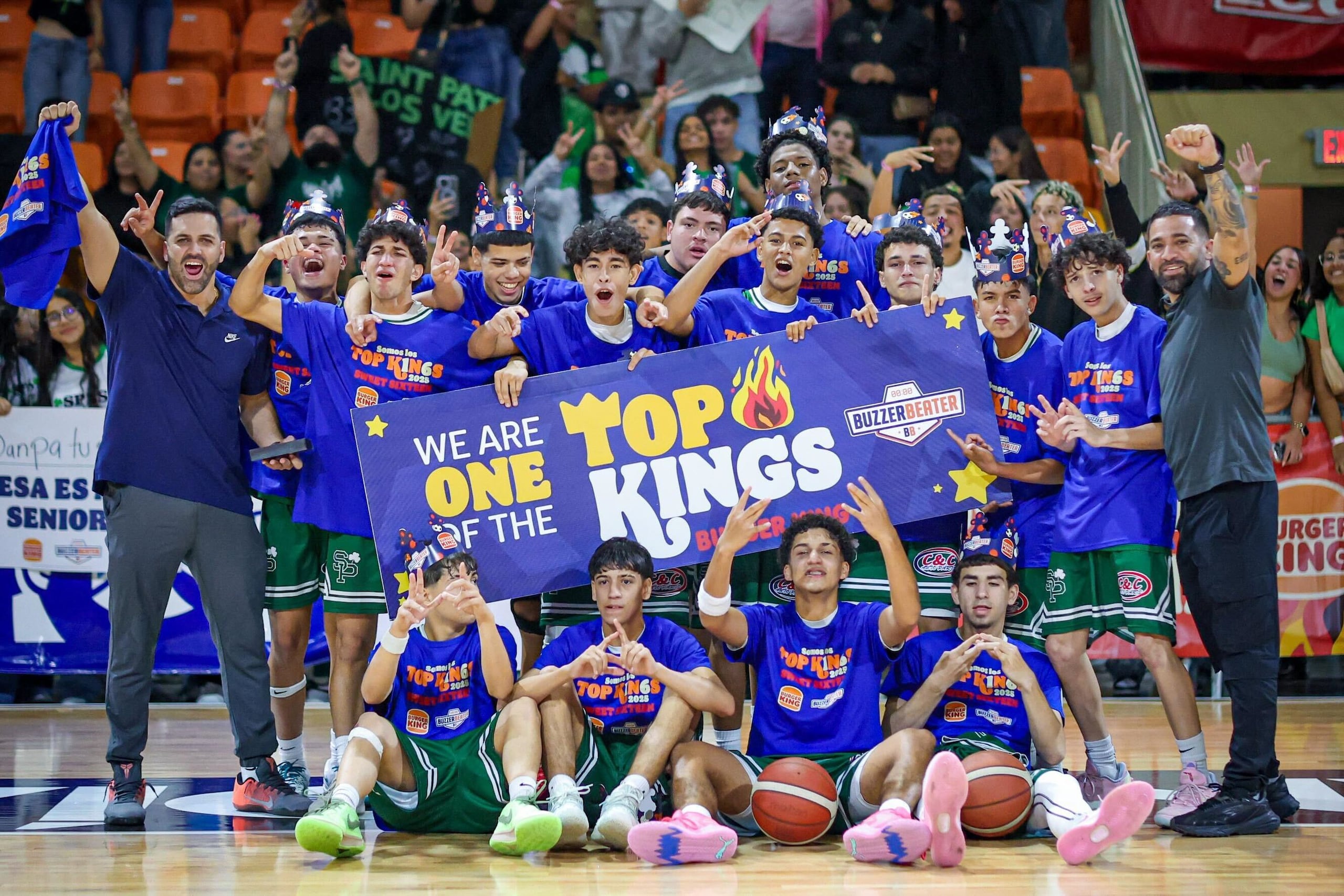 Saint Patrick's School celebra el pase al 'Sweet 16' del Top Ranked Buzzer Beater.