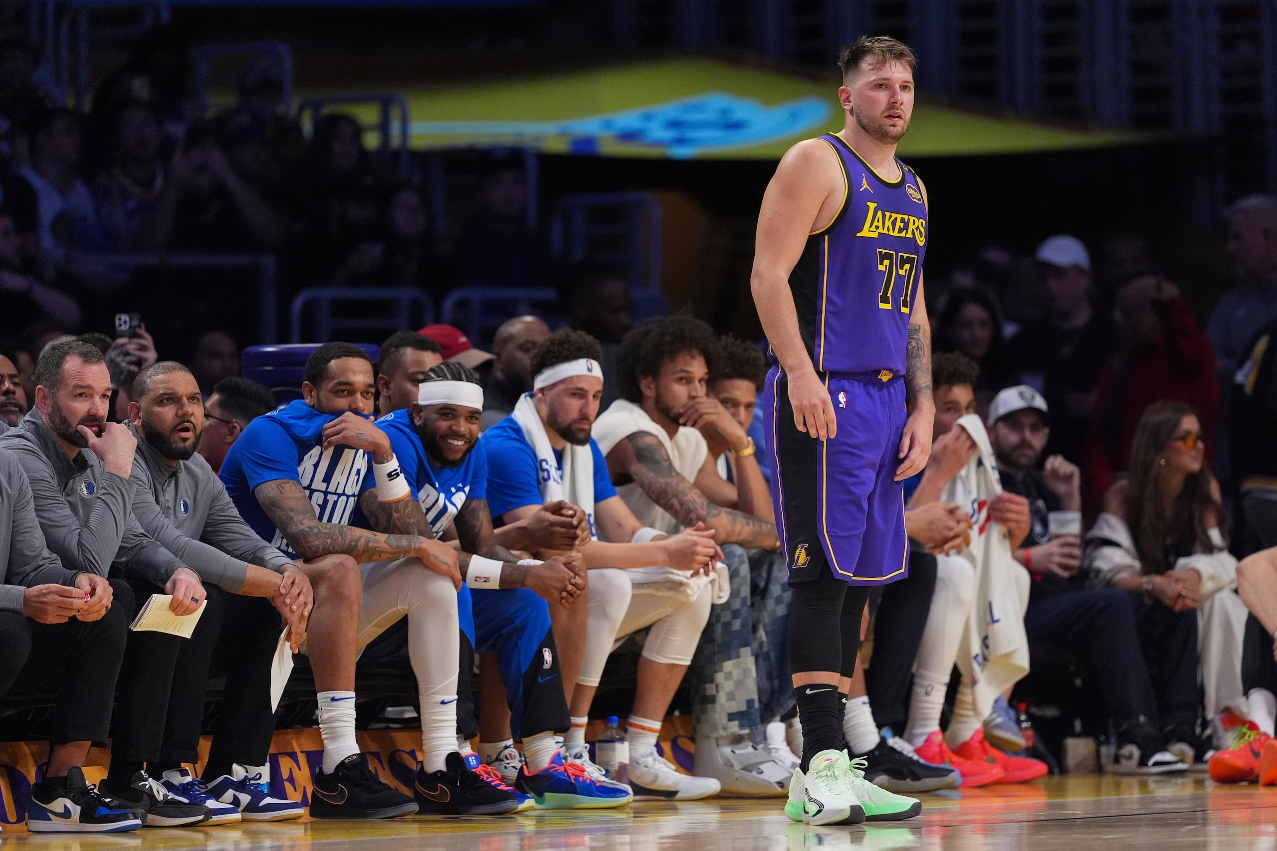 Para el esloveno Luka Doncic el partido fue su primero ante los Mavaricks desde que fue cambiado sorpresivamente a los Lakers el mes pasado.