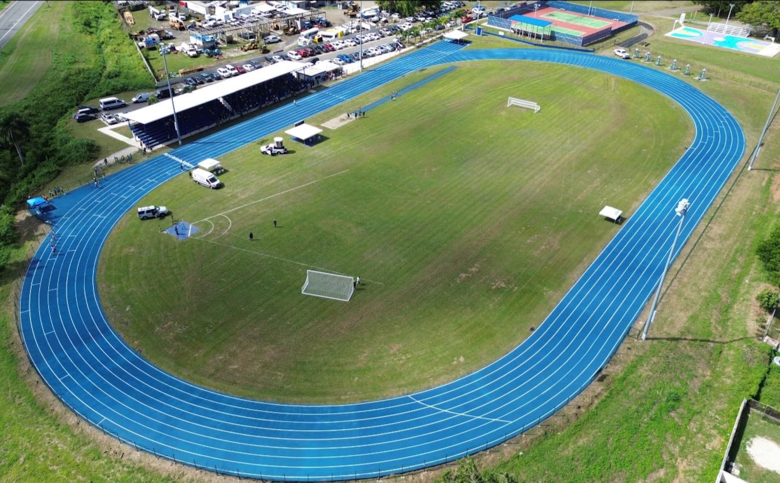 Complejo Deportivo Rafael Montes Félix en Ceiba