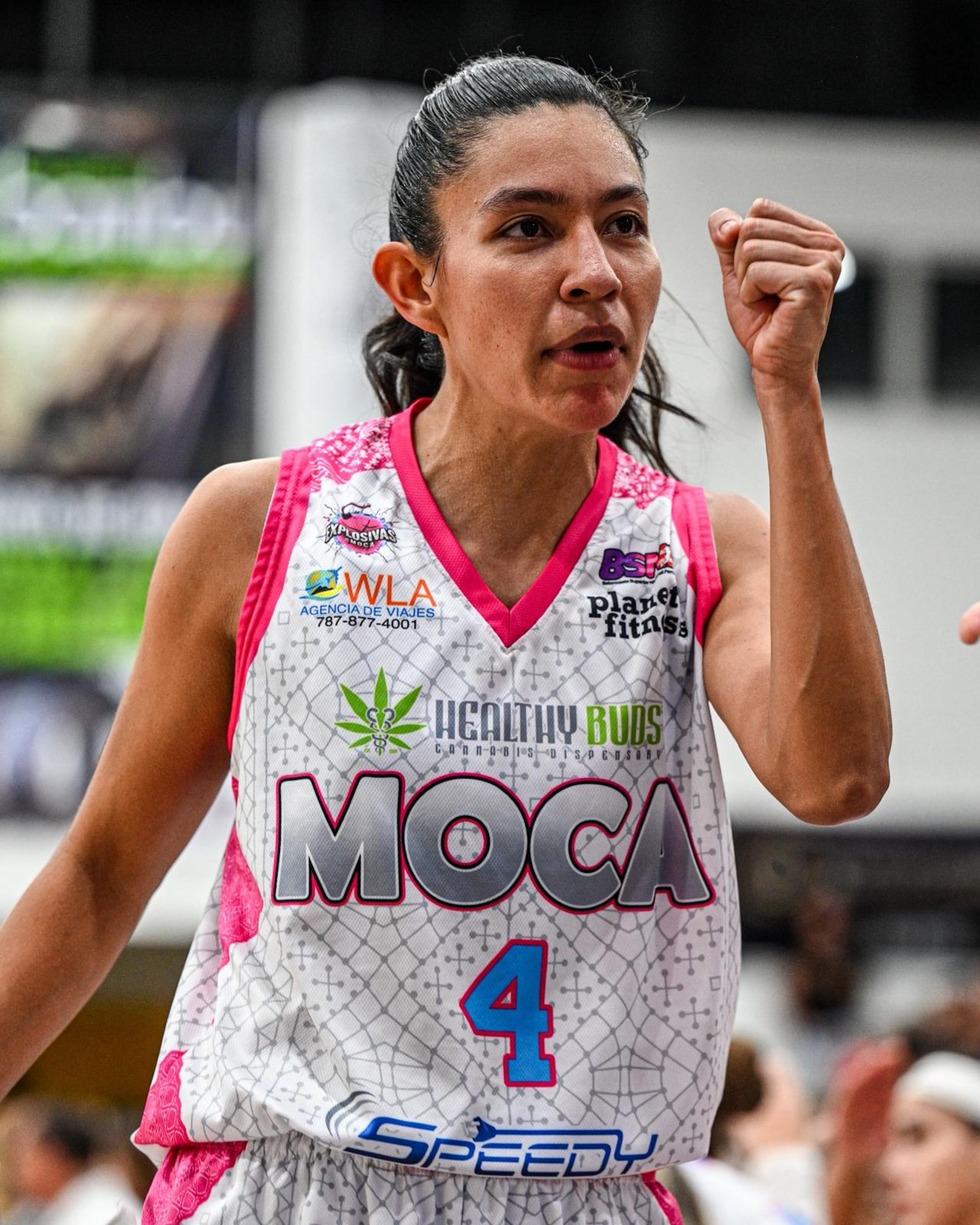 Hillary Martínez encabezó la ofensiva de las Explosivas con 24 puntos.