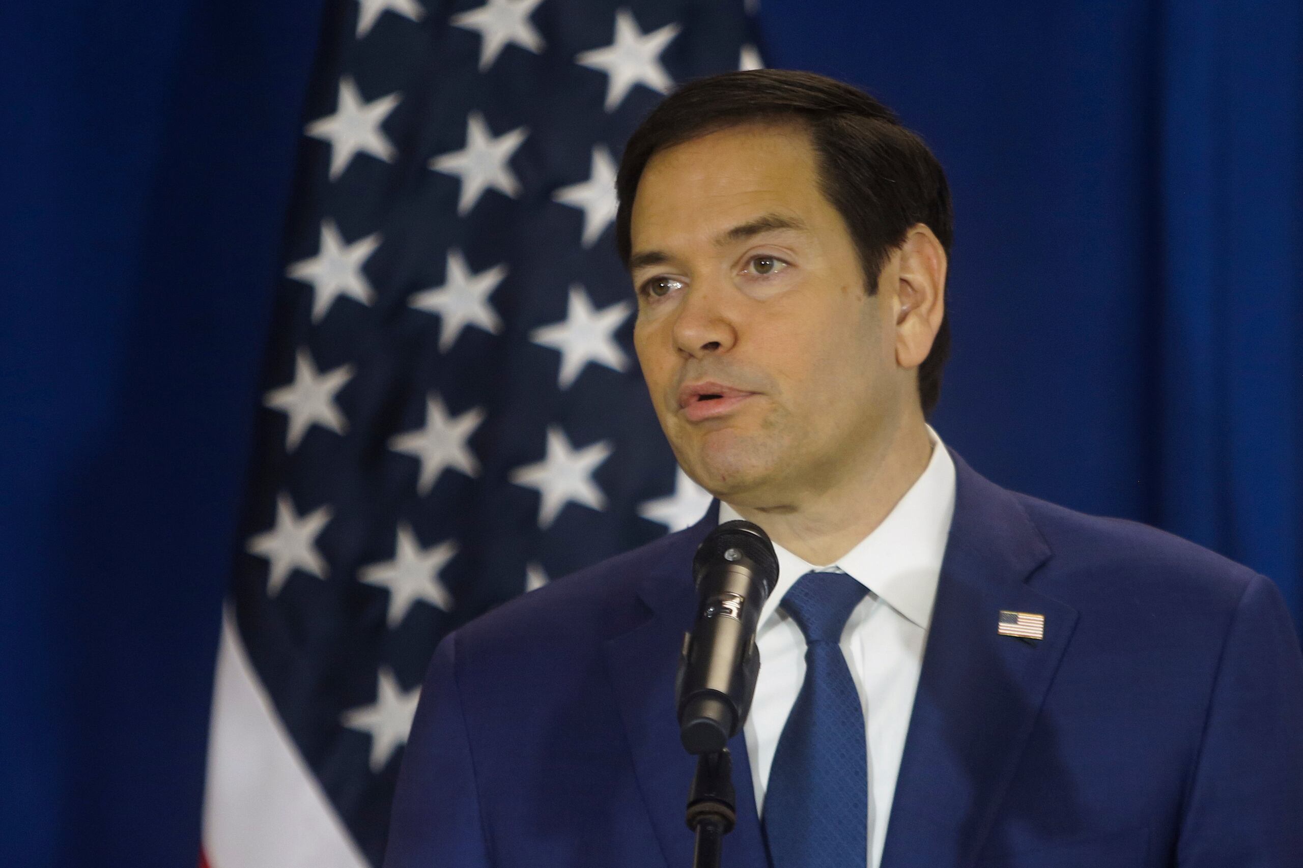 Rubio dijo que los medios están publicando historias “engañosas”.