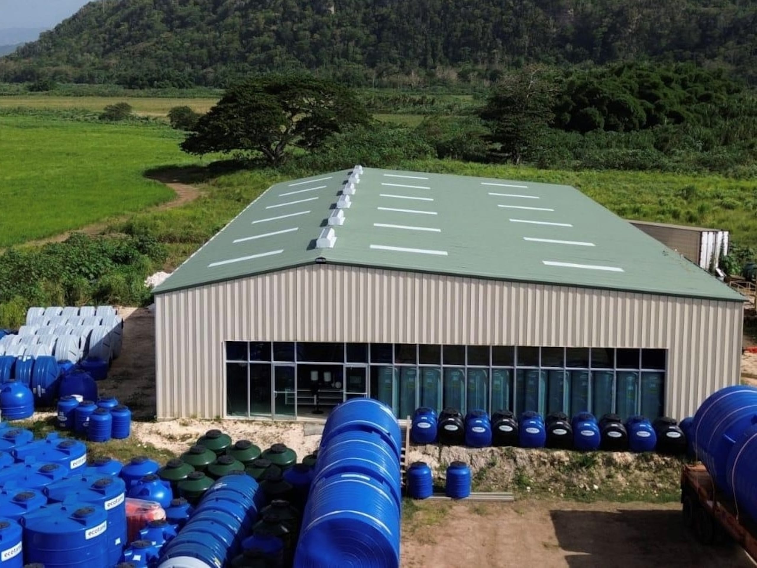 Doctor Aqua está comprometida en ofrecer los mejores sistemas de agua disponibles en el mercado.