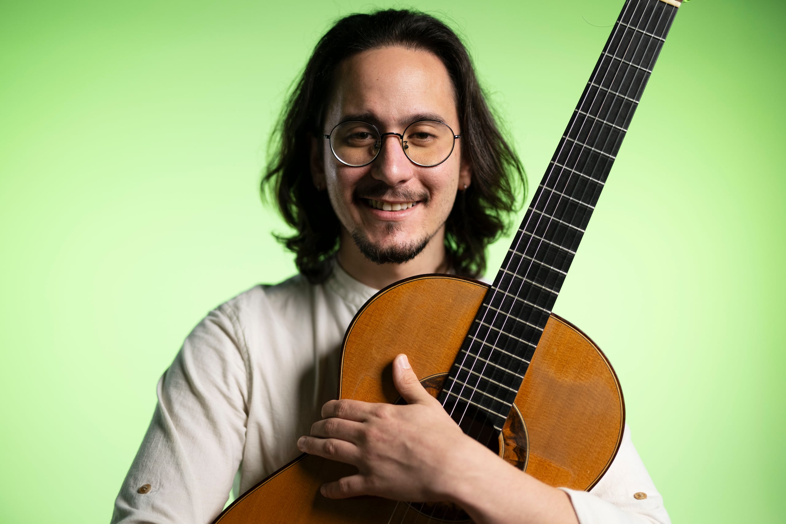 El músico mayagüezano presentará parte de la música de su disco en el concierto "Navidad flamenca".