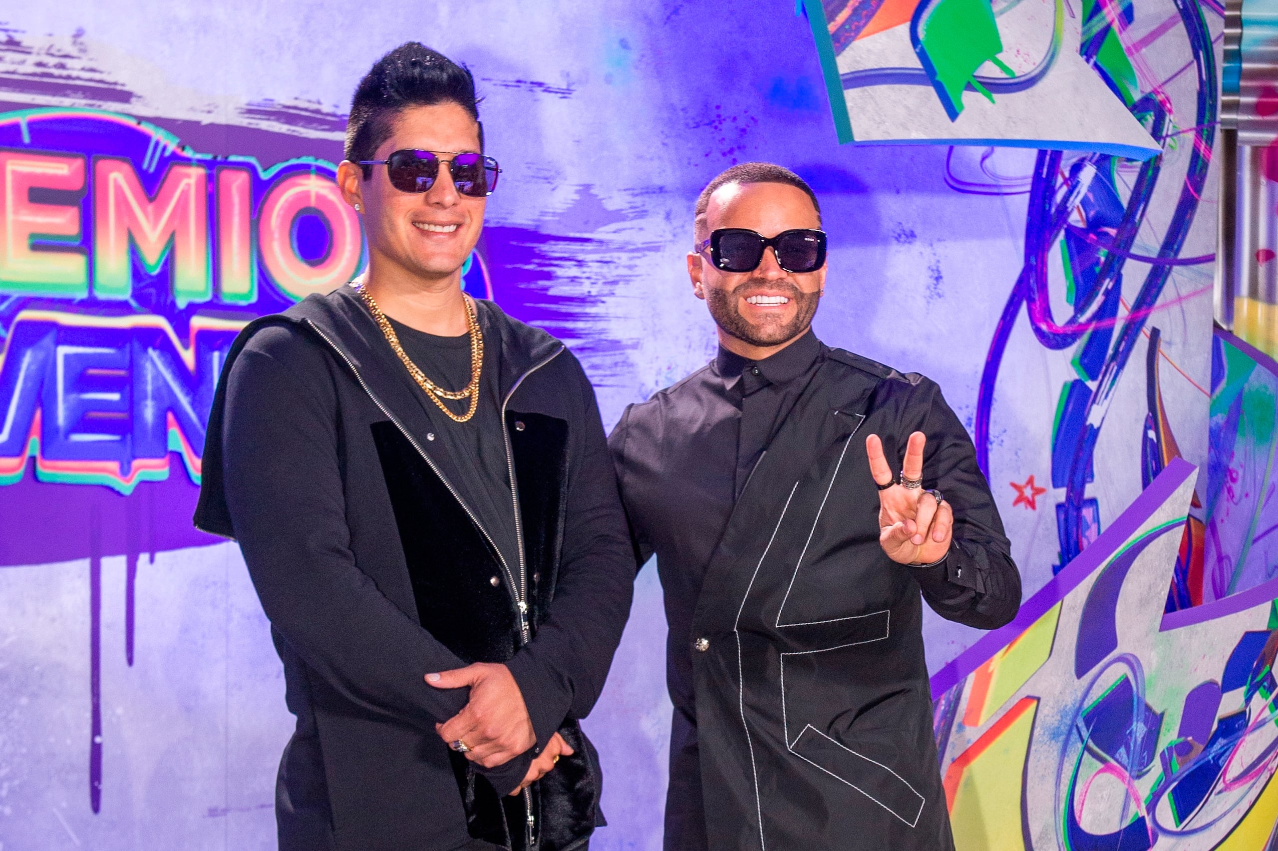 Chyno y Nacho en los Premios Juventud del 2021.