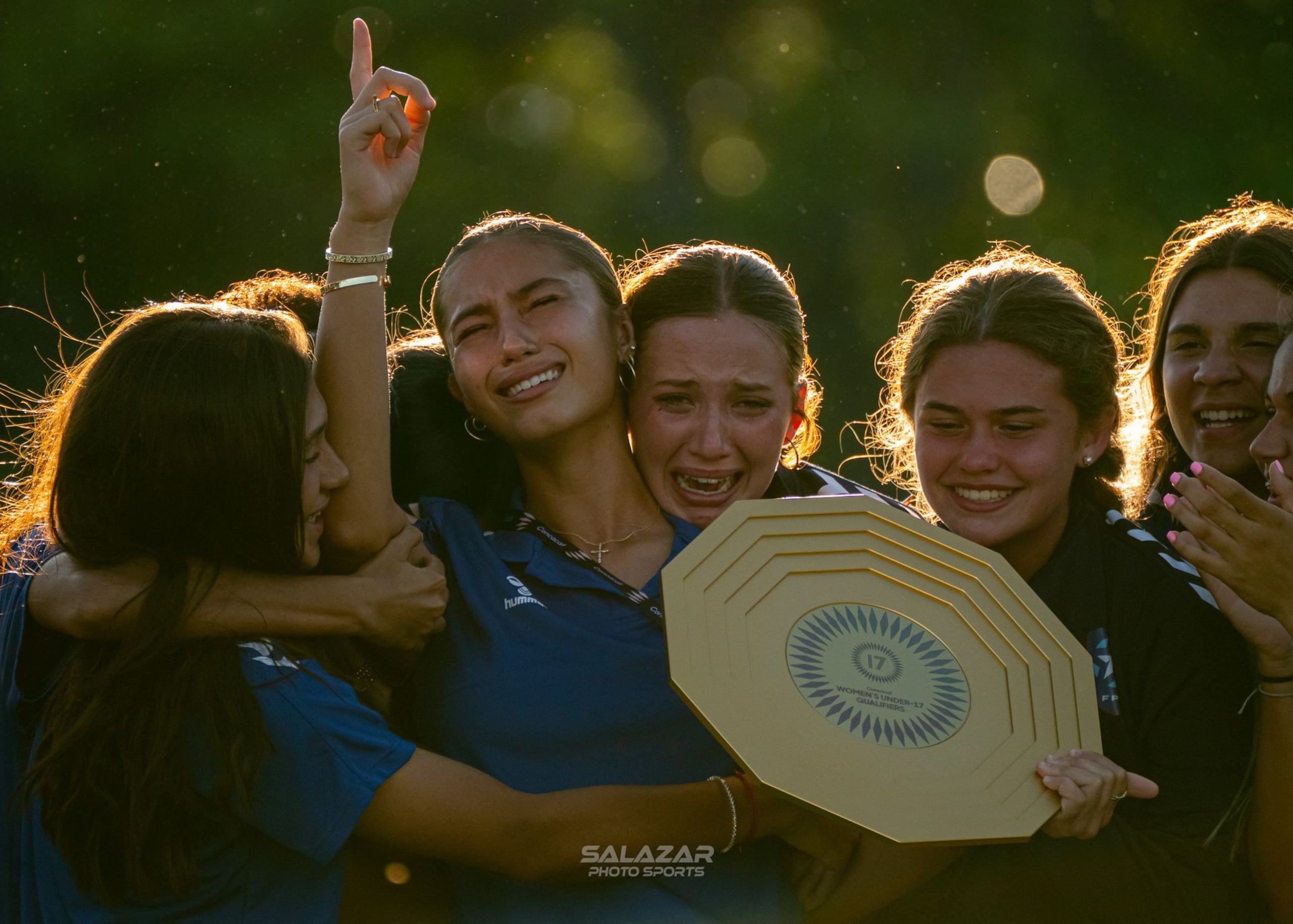 La selección femenina Sub-17 de Puerto Rico hizo historia al asegurar, por primera vez, una clasificación boricua a una Copa Mundial de la FIFA.