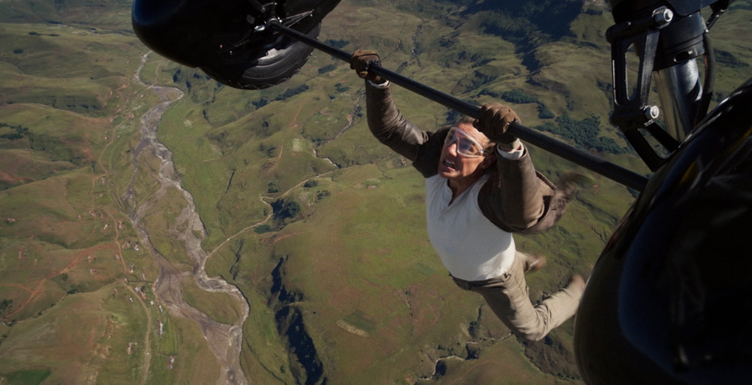 Tom Cruise es una escena de "Mission: Impossible - The Final Reckoning." (Paramount Pictures via AP)