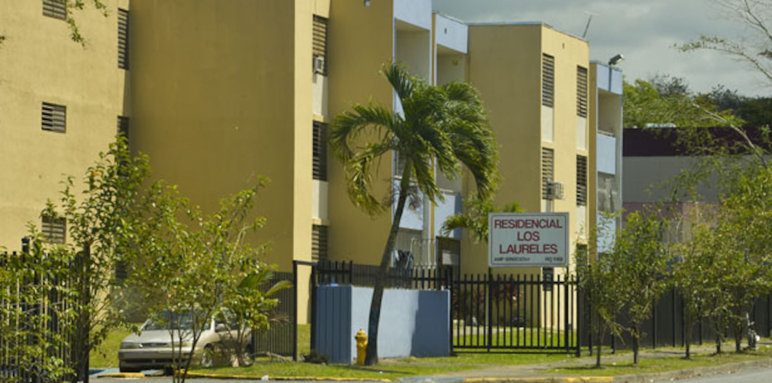 El crimen ocurrió en el apartamento de la víctima, en el residencial Los Laureles, en Bayamón. (Archivo)