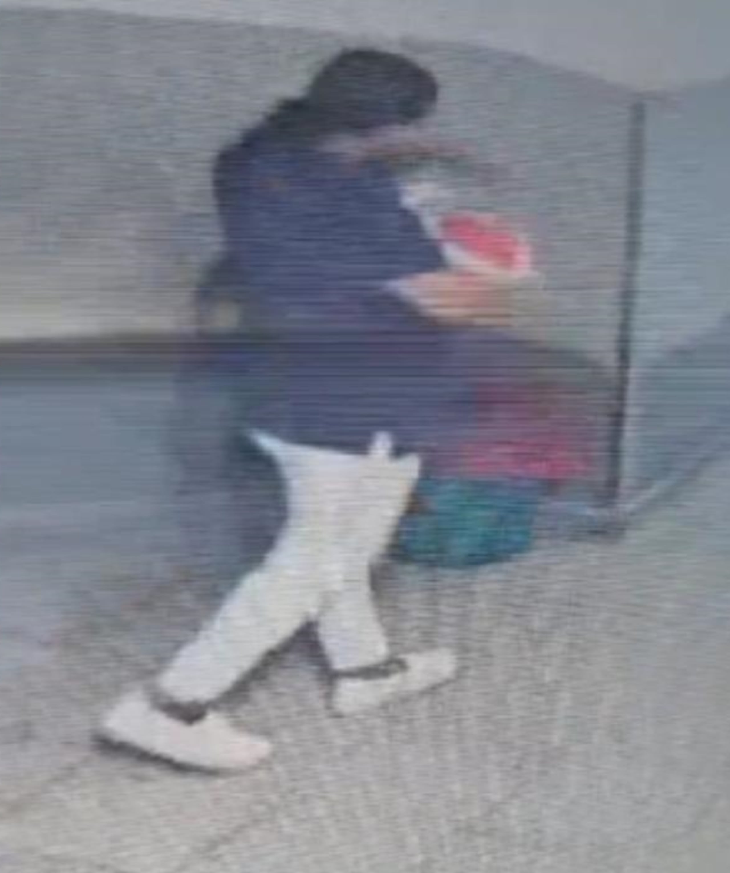 Las cámaras de seguridad del hospital capturaron el momento.
