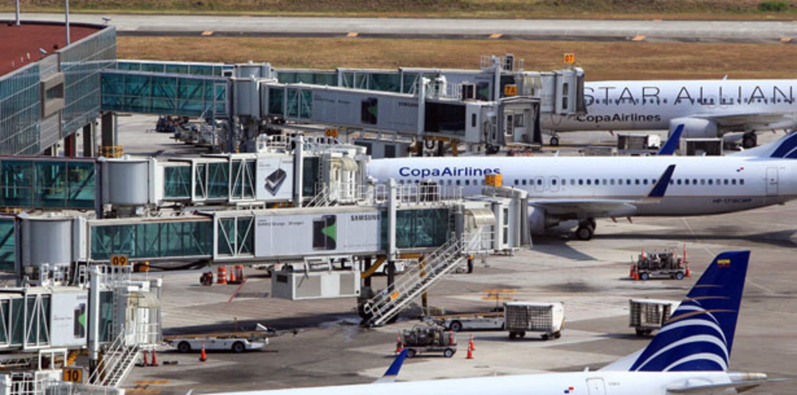 Añade que Copa Airlines, "cuyo primer compromiso es con la seguridad de sus pasajeros y tripulación, está realizando las gestiones pertinentes para que sus pasajeros lleguen a sus destinos finales en la mayor brevedad posible". (EFE)