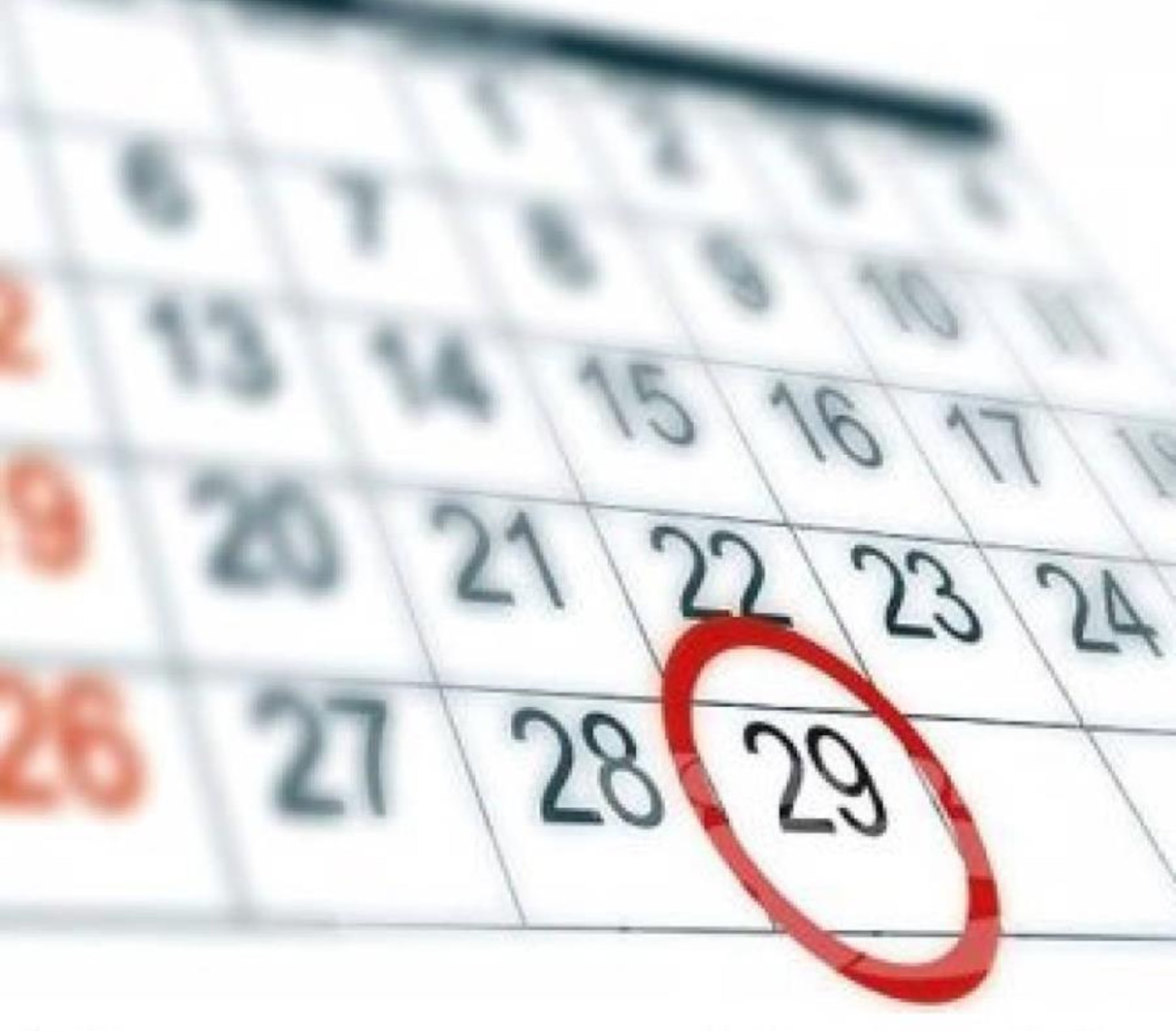 El nombre “bisiesto” proviene del latín "ante diem bis sextum Kalendas Martias", que quiere decir, en español, “sexto día antes de las calendas de marzo”.