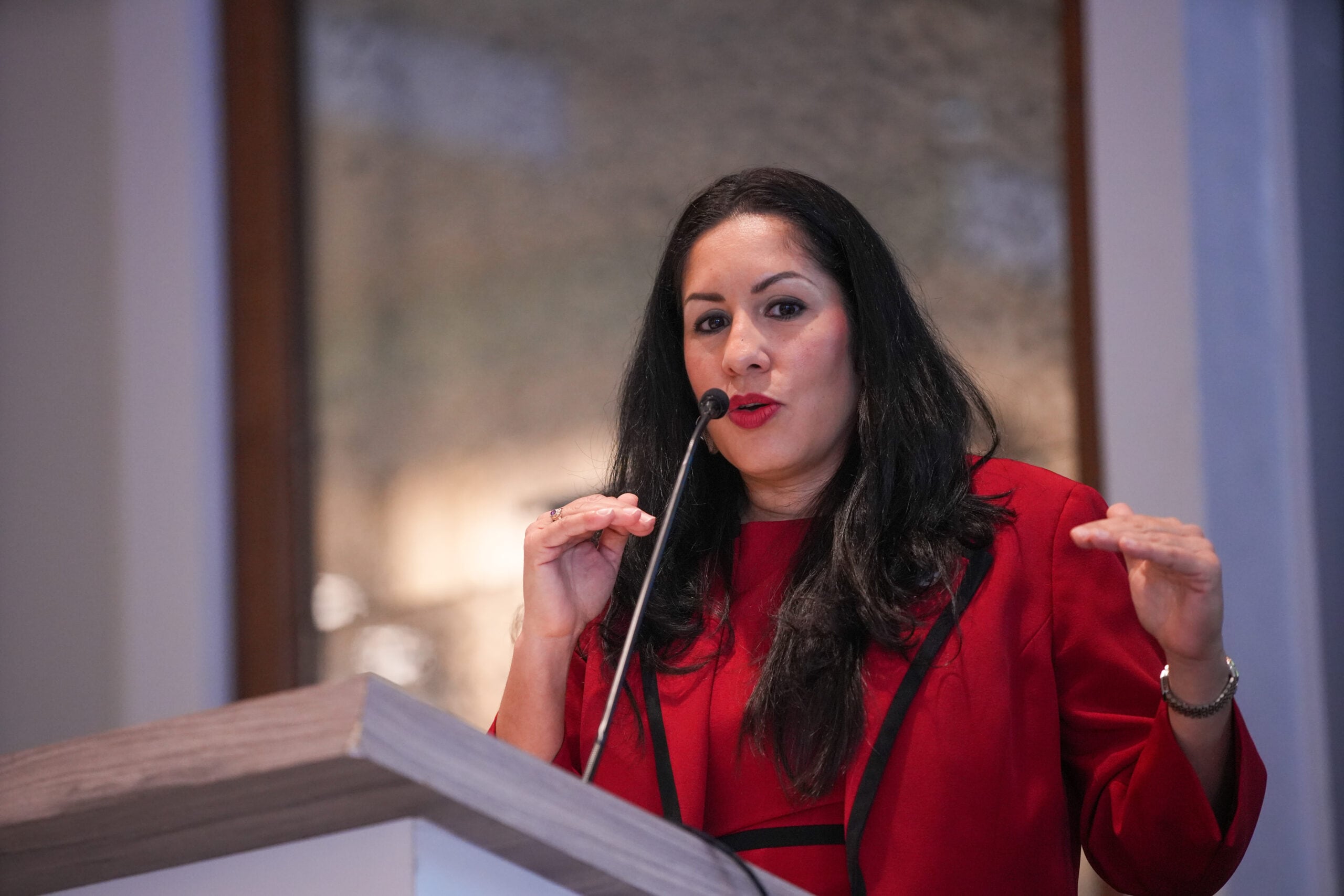 La directora ejecutiva de ASES, Roxanna K. Rosario Serrano, indicó que beneficiario que por cualquier razón quiera cambiar de aseguradora, puede hacerlo desde el 1 de enero hasta el 14 de febrero de 2025.