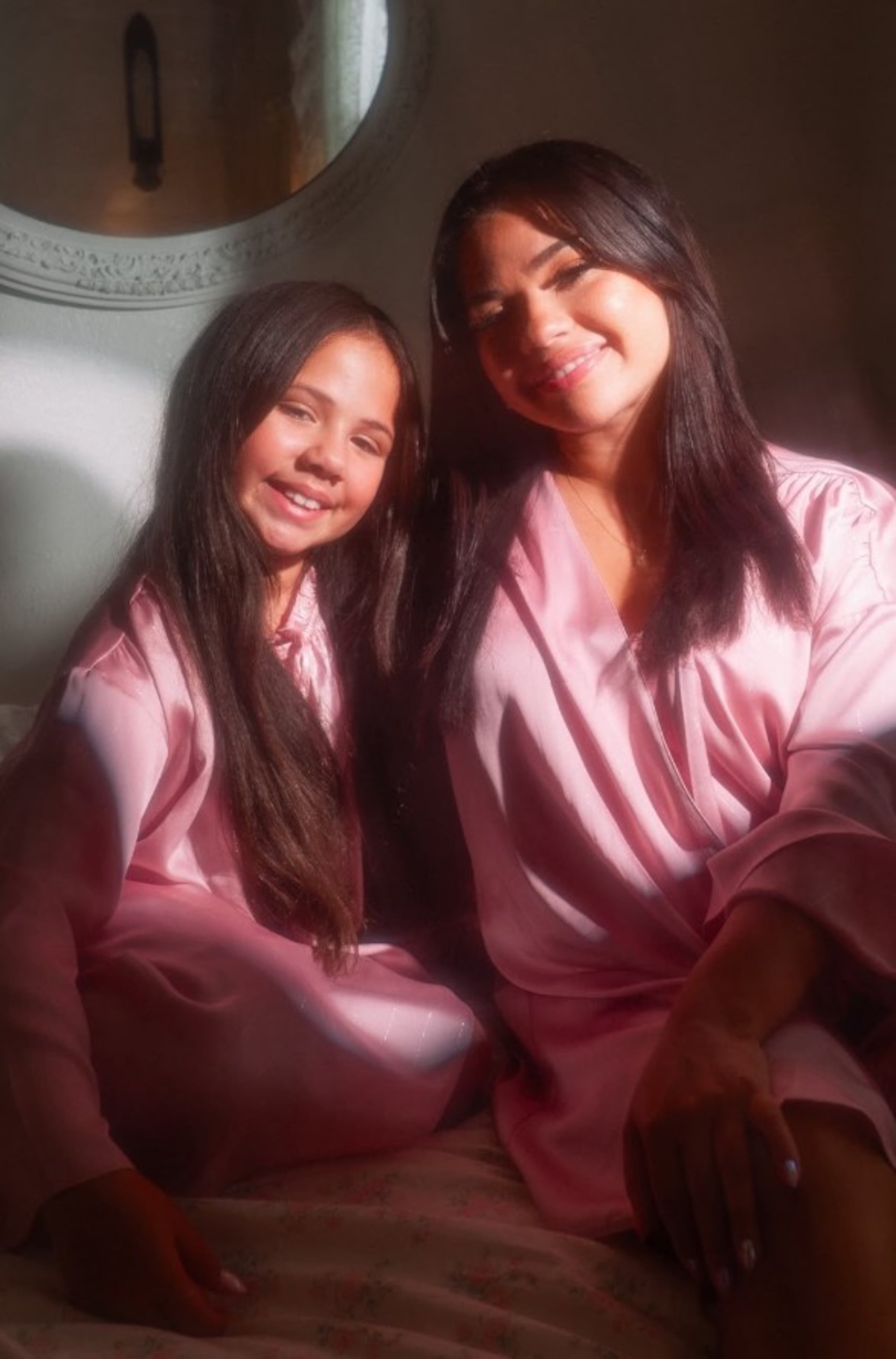 Zelina Rivera y su hija, Zelestia