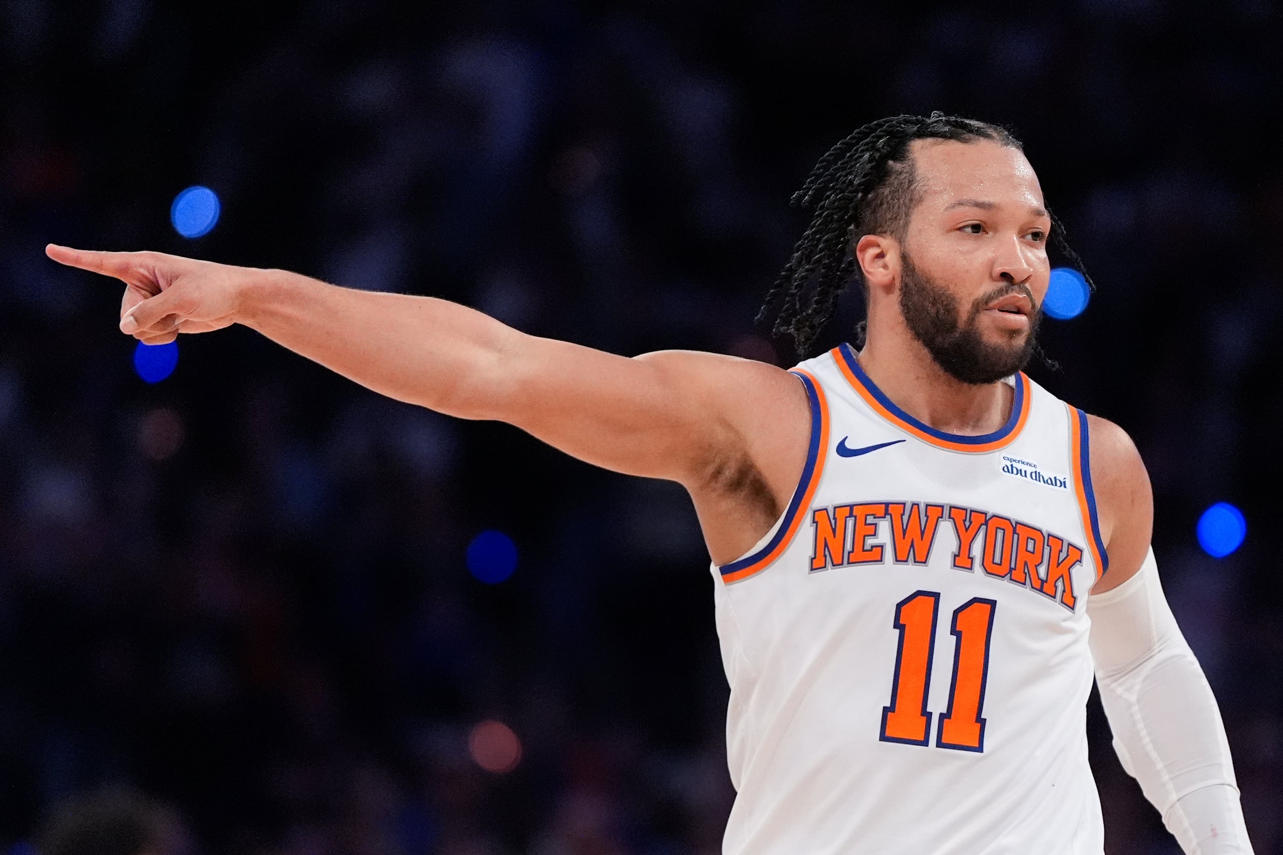 Jalen Brunson, de los Knicks de Nueva York, durante el primer juego de la serie de primera ronda contra los Pistons de Detroit.