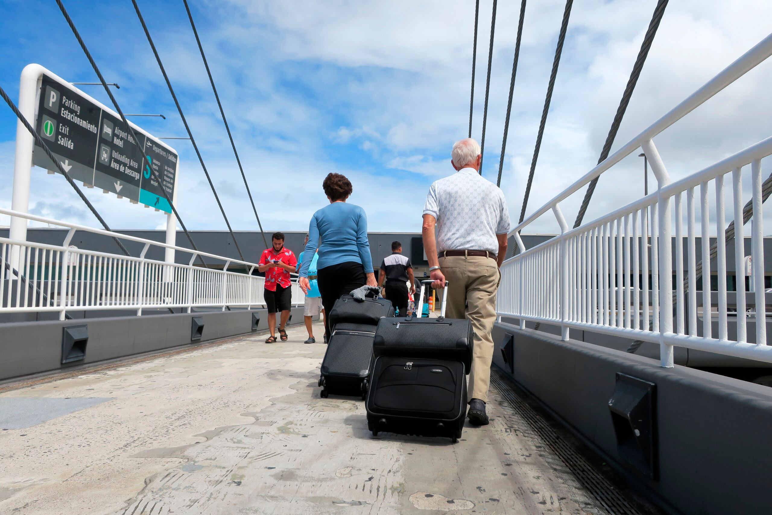 Solo el 7.3% que llega a Puerto Rico lo hace desde otros países fuera de Estados Unidos.