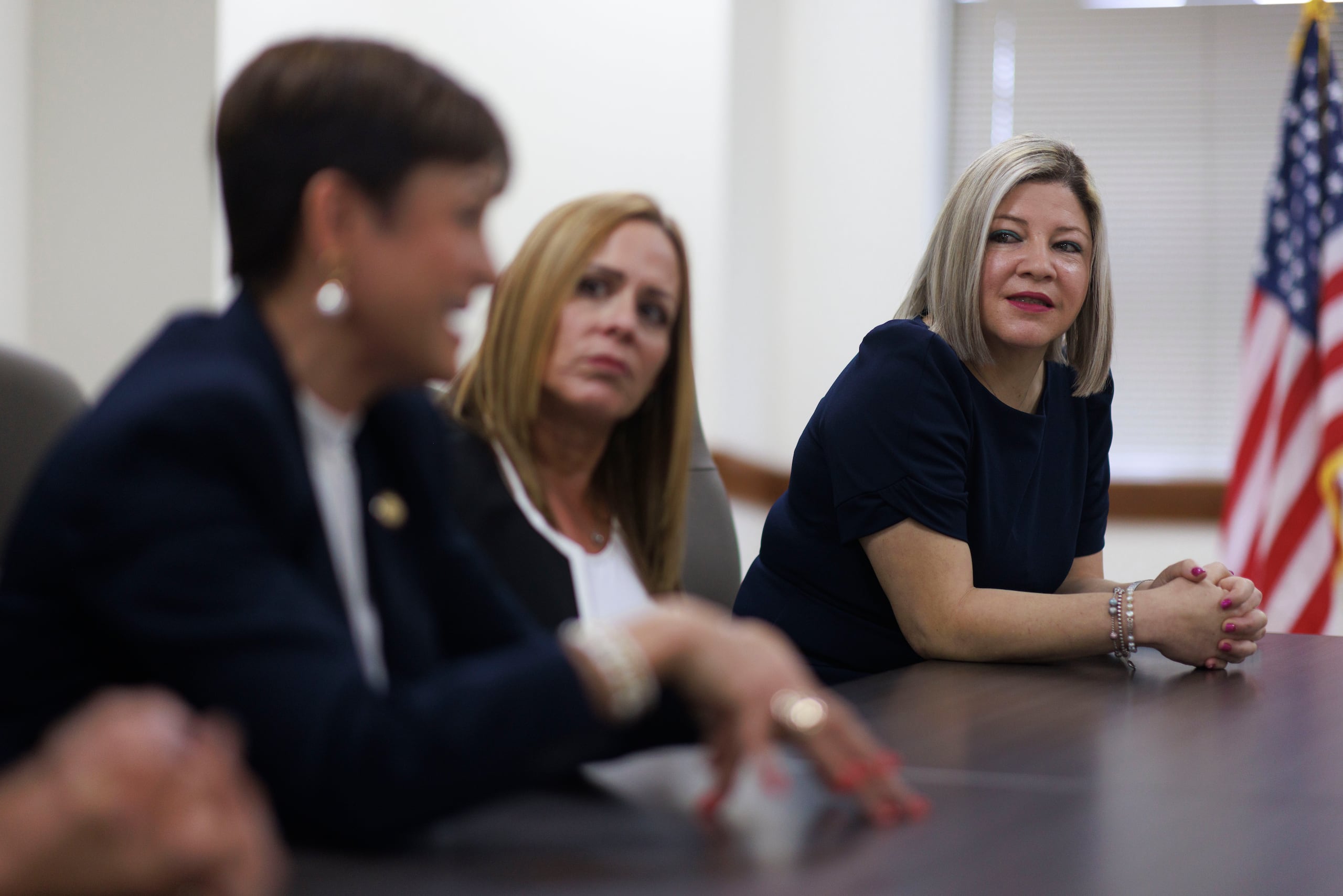En el 2024, son las féminas quienes dominan la imposición de la justicia en el país. En la foto, al fondo, Jessika Correa González, jefa de los fiscales.