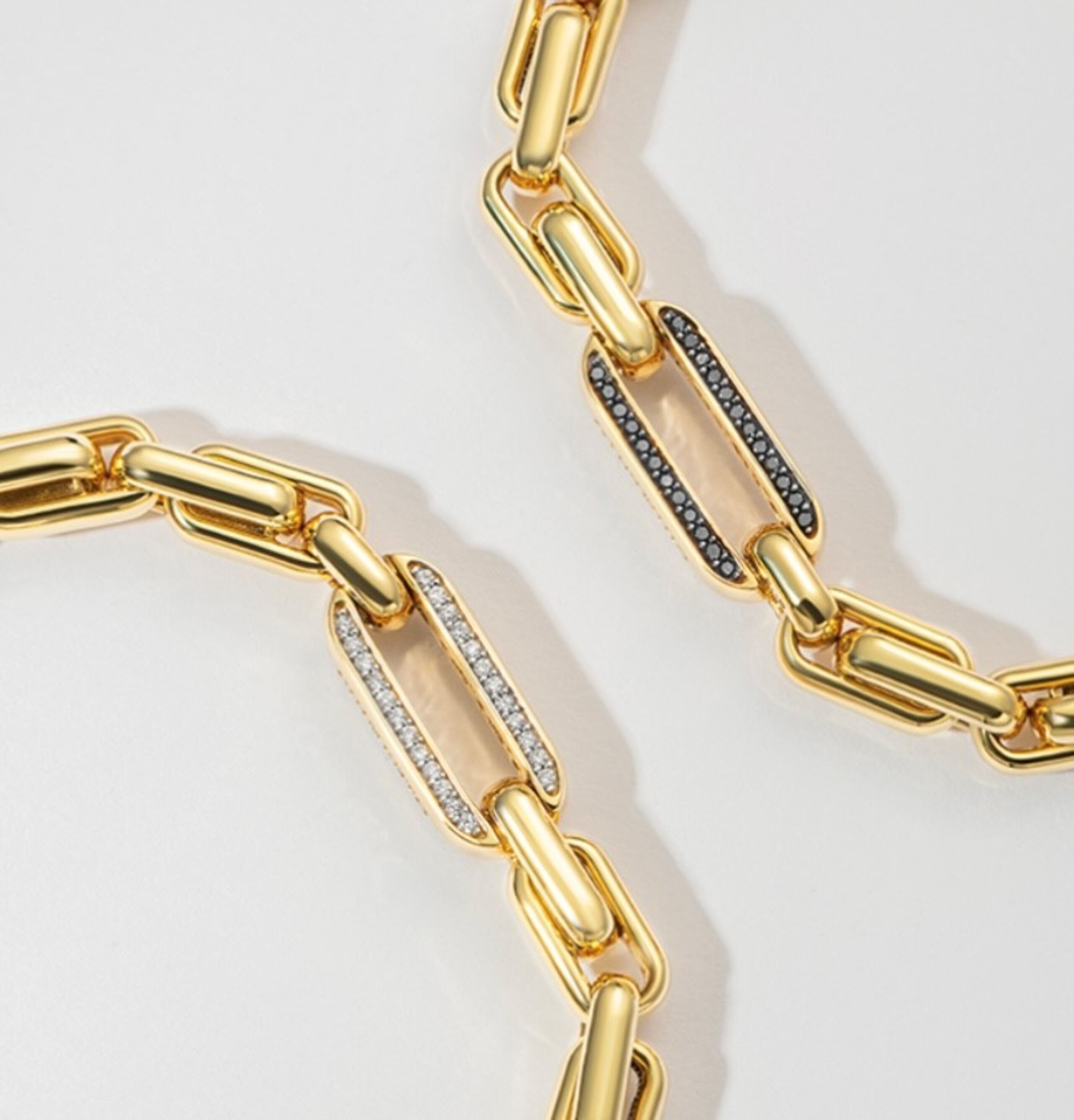 Disponible en Bared Jeweler, en el segundo nivel de The Mall of San Juan.