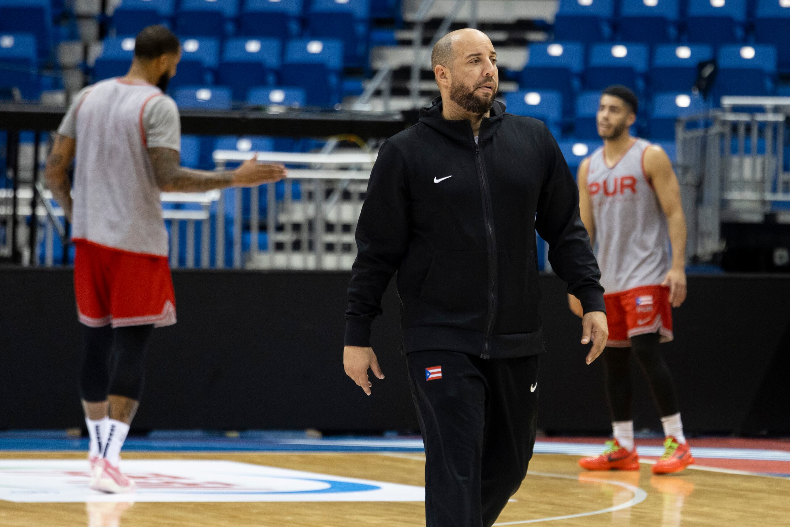 El técnico nacional Carlos González se estrena este viernes ante Estados Unidos en Washington D.C..
