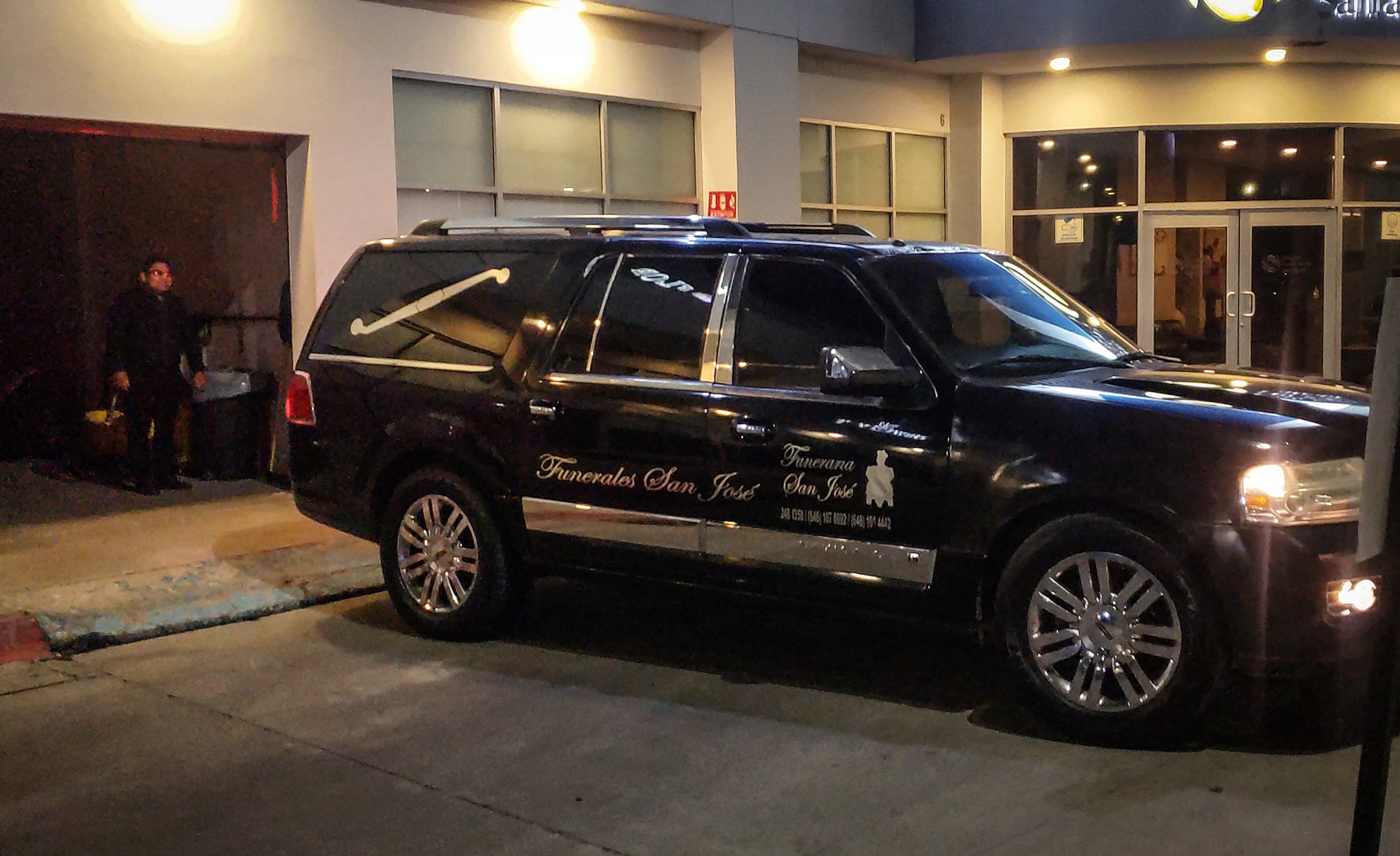 Los dos cuerpos fueron llevados desde la funeraria hacia EE.UU. este jueves por la mañana, desde el puerto fronterizo de Otay, donde se debía realizar la gestión de internamiento.