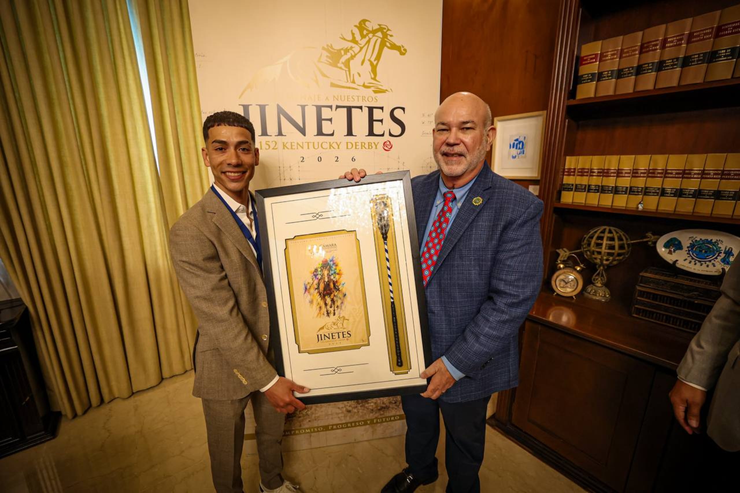 La Cámara de Representantes rinde homenaje a los jinetes boricuas que participaron del Kentucky Derby.